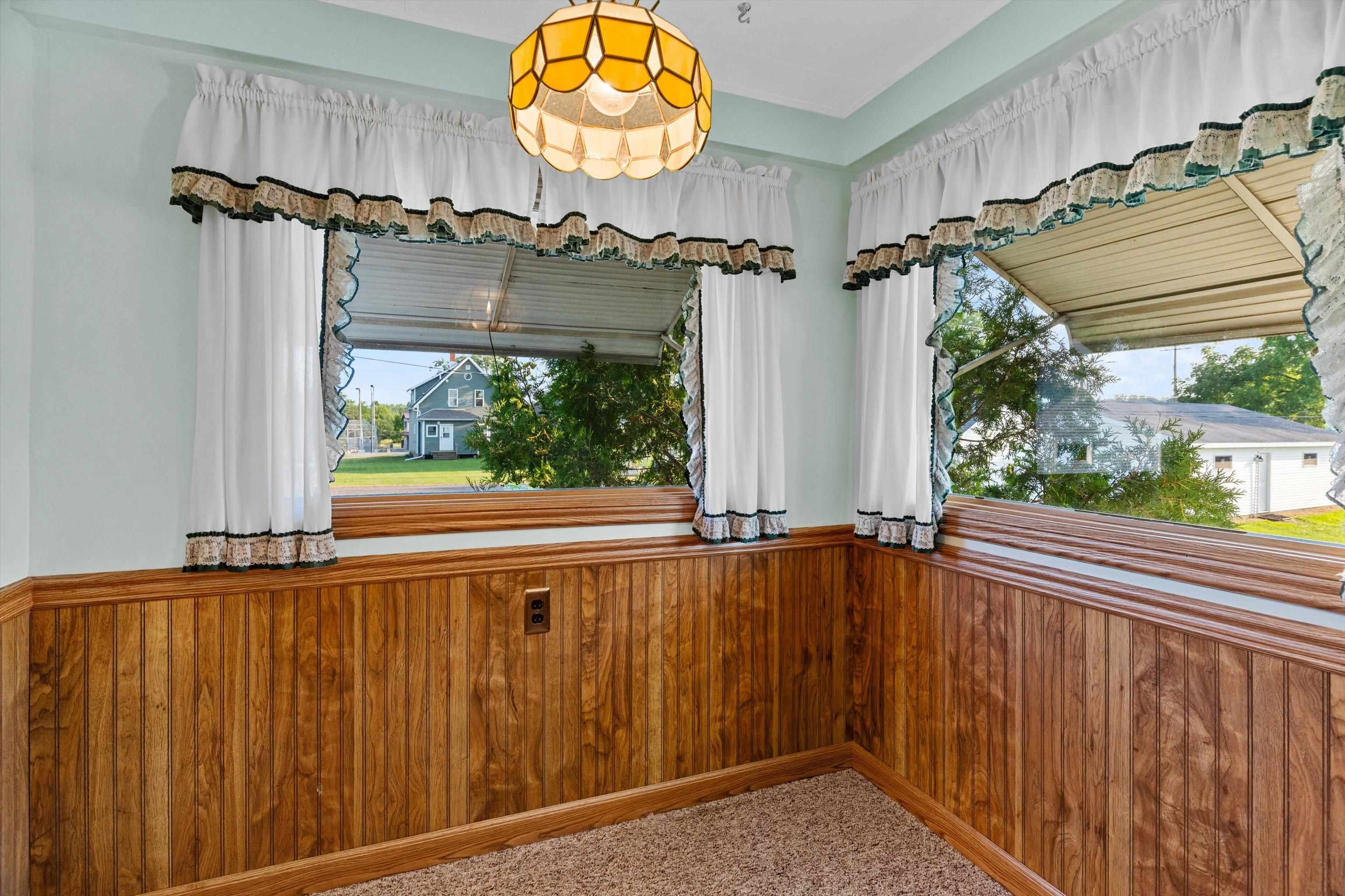 119113 LARCH STREET, Stratford, Wisconsin 54484, 4 Bedrooms Bedrooms, ,2 BathroomsBathrooms,Residential,For Sale,119113 LARCH STREET,22603744