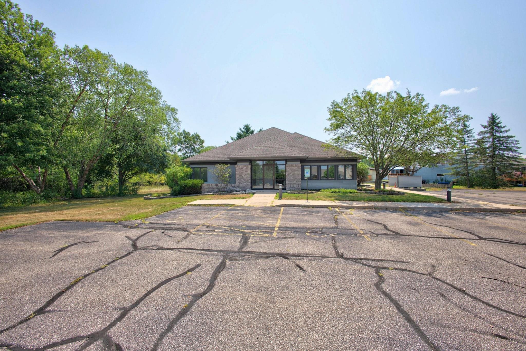 1220 PARKWOOD DRIVE, Wisconsin Rapids, Wisconsin 54494, ,Commercial/industrial,For Sale,1220 PARKWOOD DRIVE,22603746