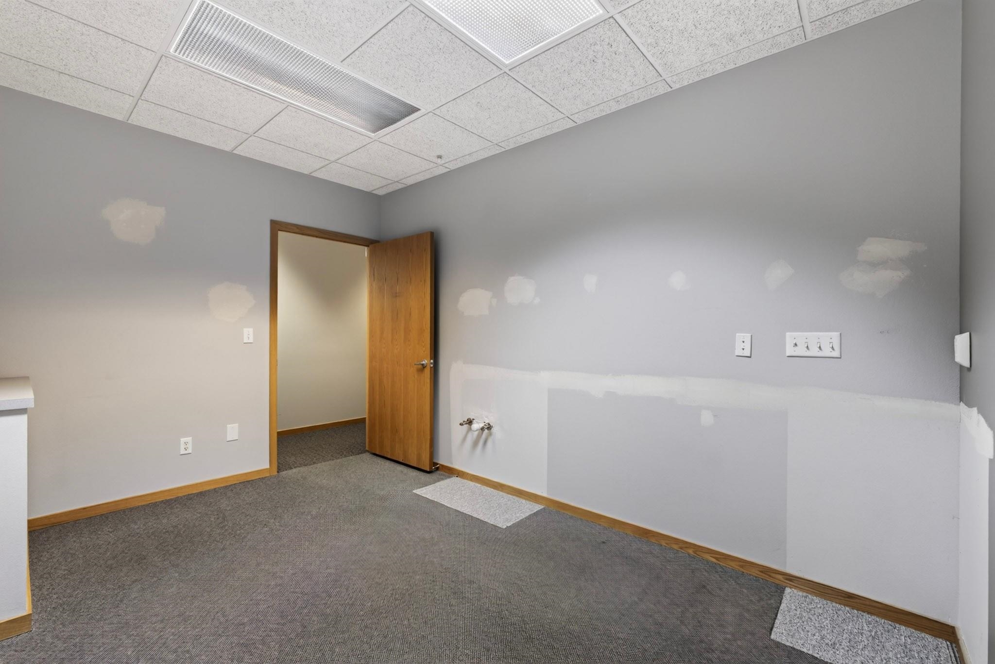 1220 PARKWOOD DRIVE, Wisconsin Rapids, Wisconsin 54494, ,Commercial/industrial,For Sale,1220 PARKWOOD DRIVE,22603746