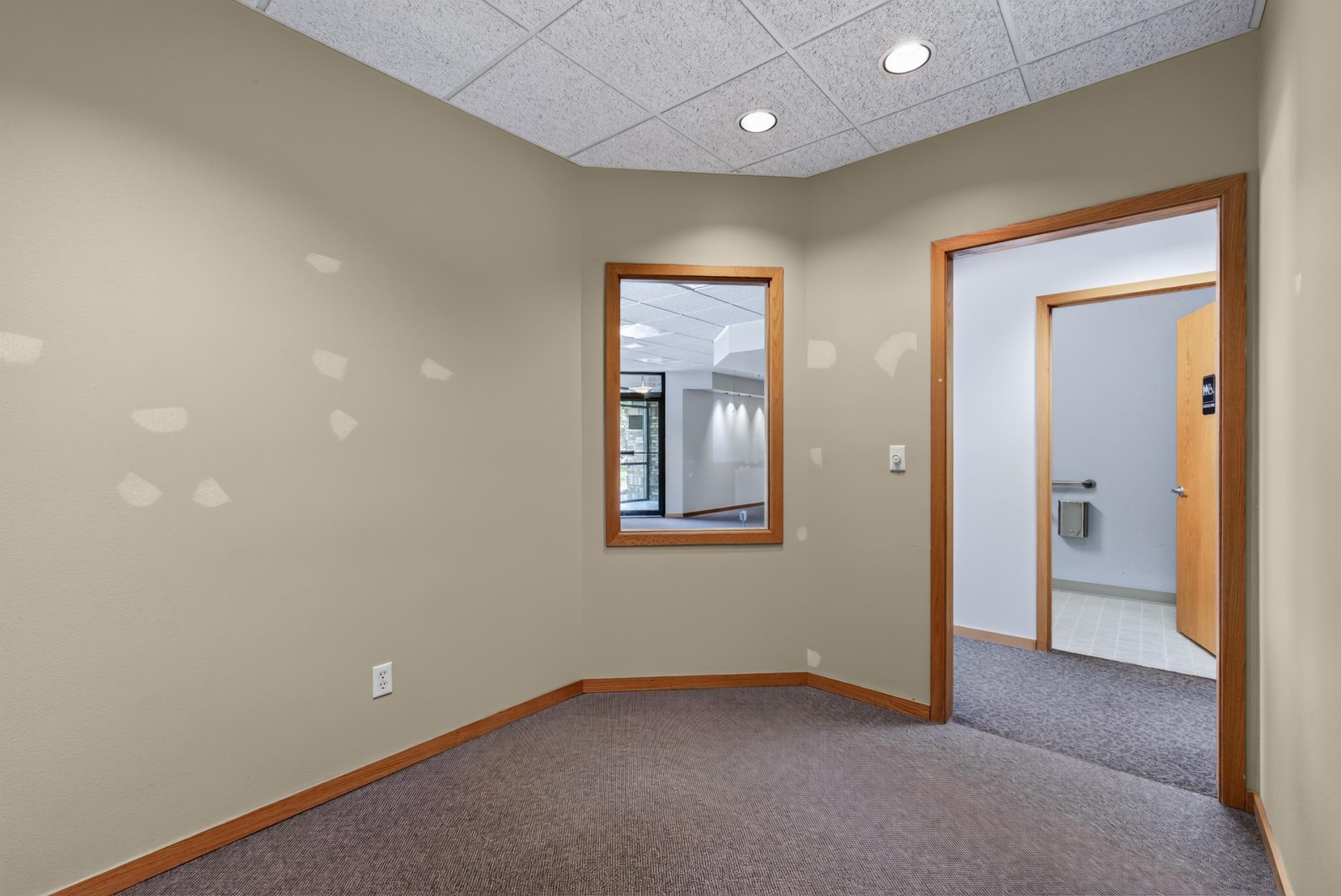 1220 PARKWOOD DRIVE, Wisconsin Rapids, Wisconsin 54494, ,Commercial/industrial,For Sale,1220 PARKWOOD DRIVE,22603746