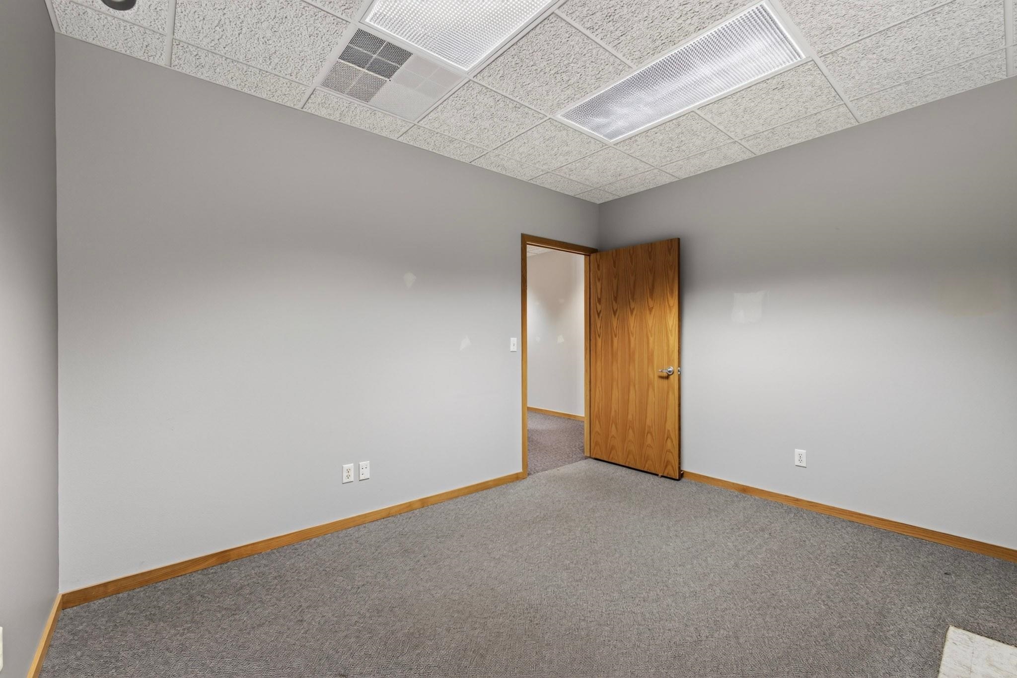 1220 PARKWOOD DRIVE, Wisconsin Rapids, Wisconsin 54494, ,Commercial/industrial,For Sale,1220 PARKWOOD DRIVE,22603746