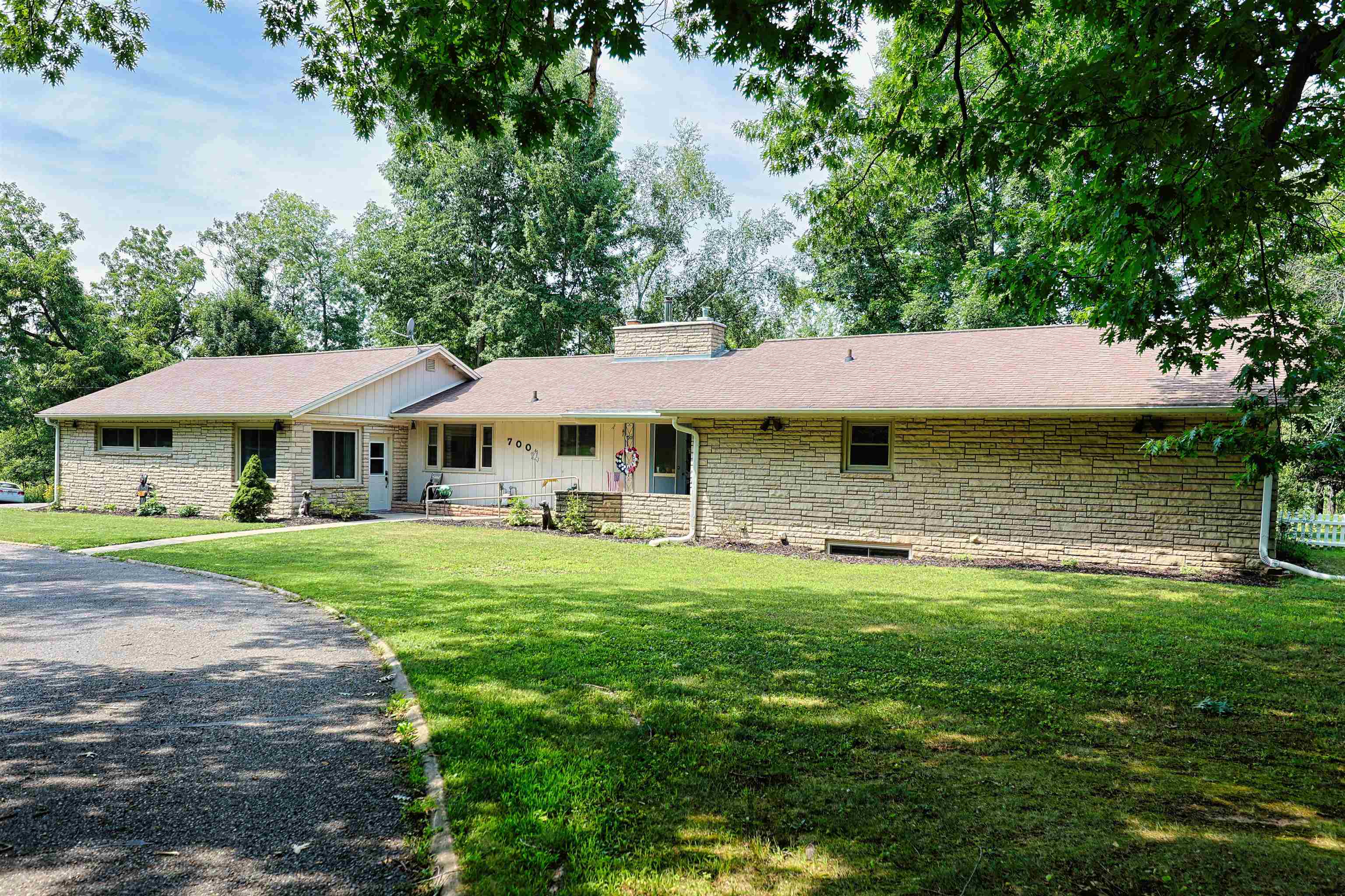 700 E RIVERSIDE AVENUE, Merrill, Wisconsin 54452, 5 Bedrooms Bedrooms, ,4 BathroomsBathrooms,Residential,For Sale,700 E RIVERSIDE AVENUE,22603749