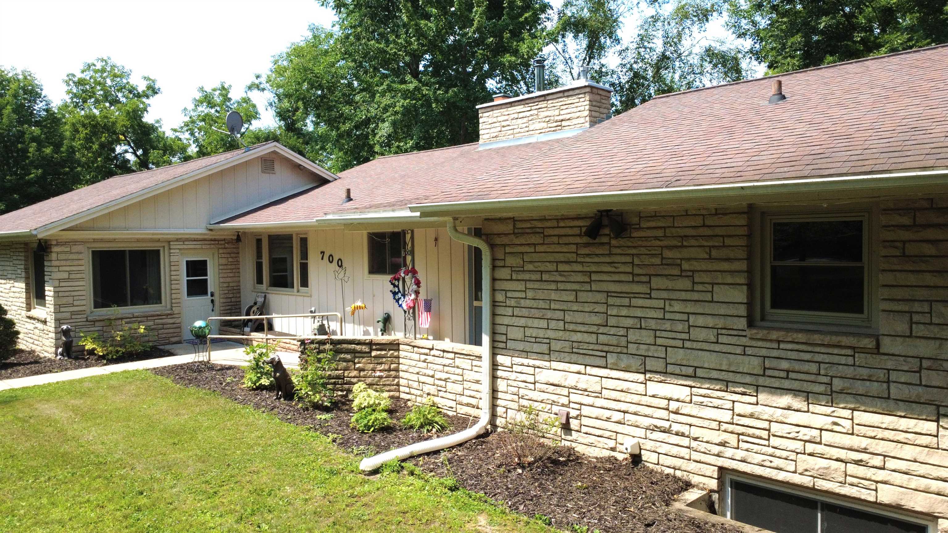 700 E RIVERSIDE AVENUE, Merrill, Wisconsin 54452, 5 Bedrooms Bedrooms, ,4 BathroomsBathrooms,Residential,For Sale,700 E RIVERSIDE AVENUE,22603749