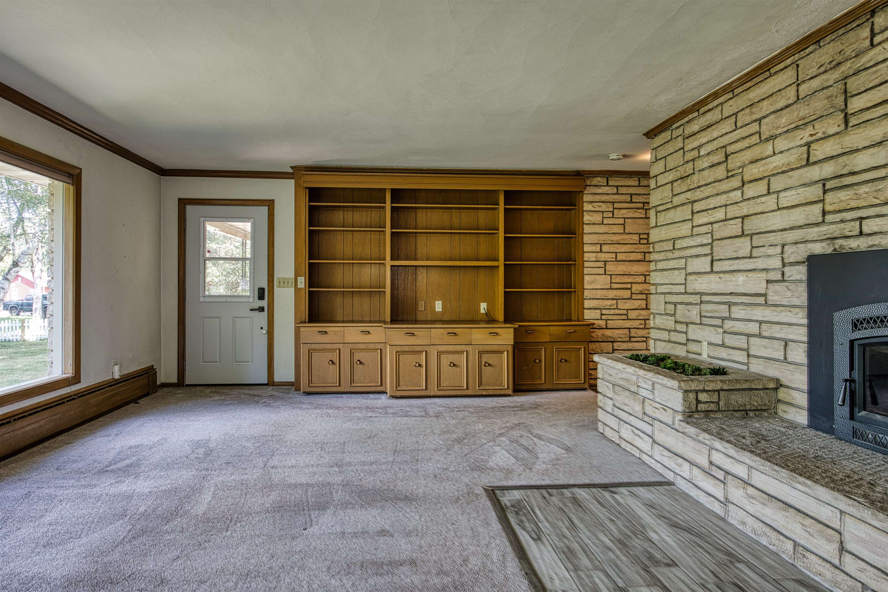 700 E RIVERSIDE AVENUE, Merrill, Wisconsin 54452, 5 Bedrooms Bedrooms, ,4 BathroomsBathrooms,Residential,For Sale,700 E RIVERSIDE AVENUE,22603749