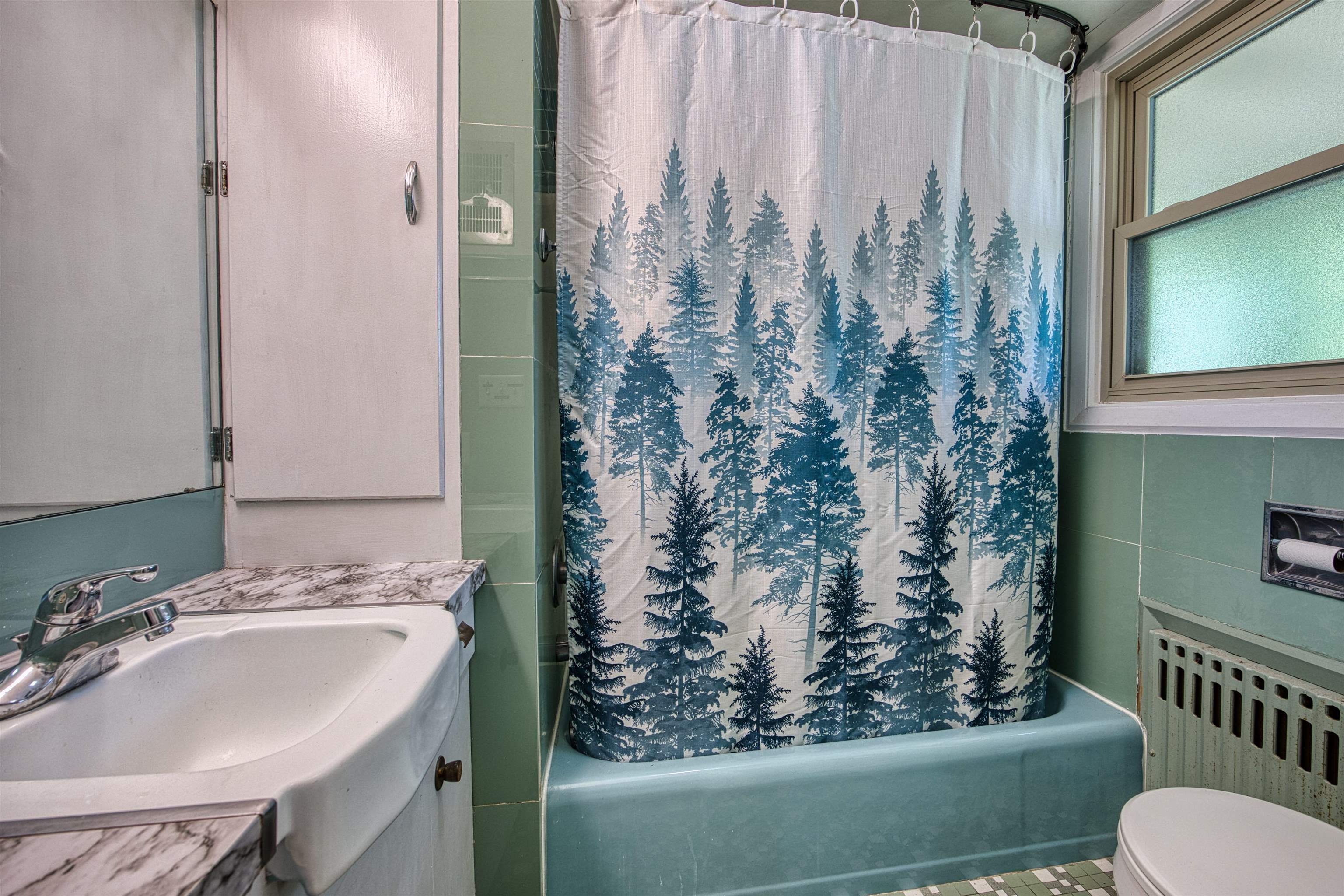 700 E RIVERSIDE AVENUE, Merrill, Wisconsin 54452, 5 Bedrooms Bedrooms, ,4 BathroomsBathrooms,Residential,For Sale,700 E RIVERSIDE AVENUE,22603749
