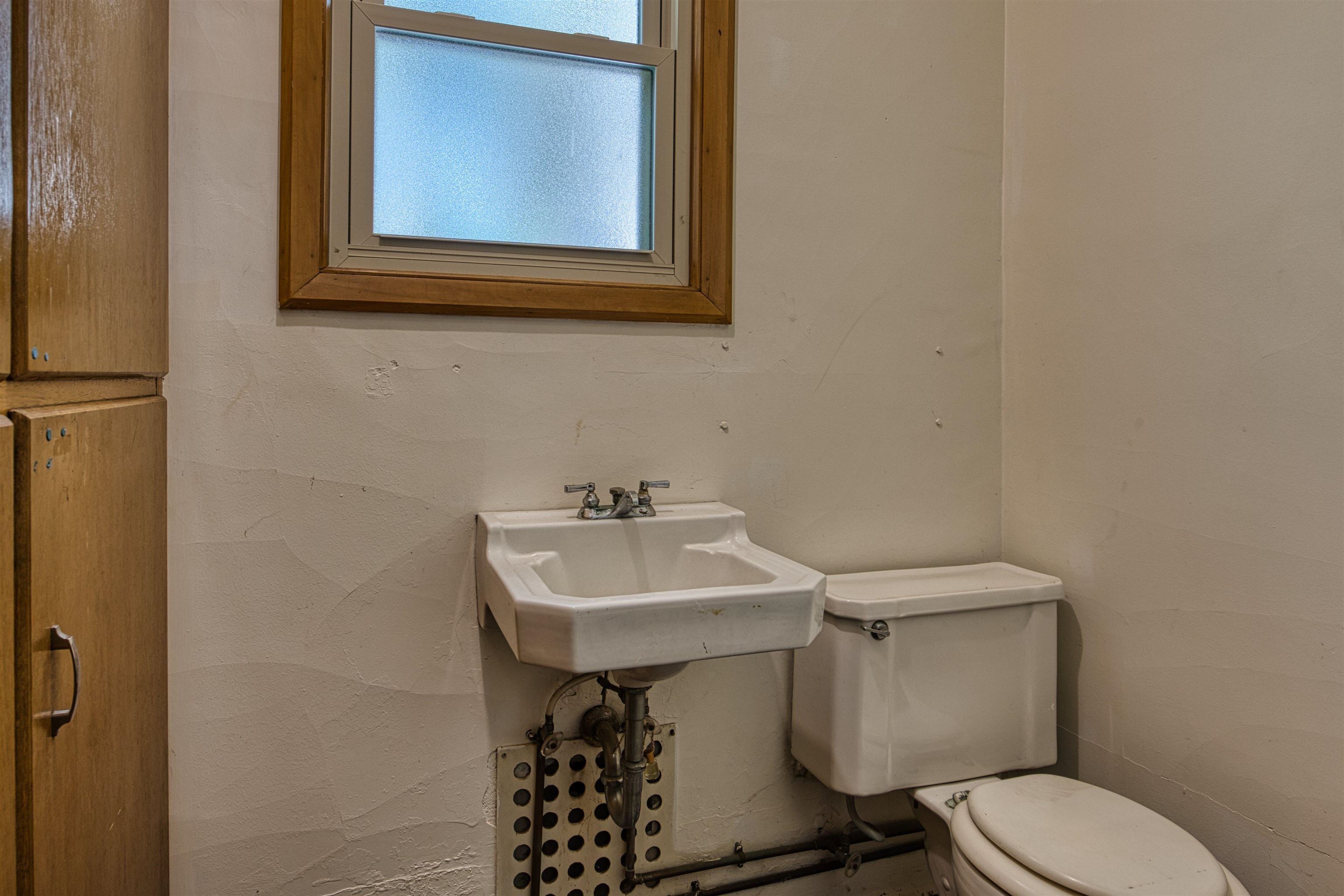 700 E RIVERSIDE AVENUE, Merrill, Wisconsin 54452, 5 Bedrooms Bedrooms, ,4 BathroomsBathrooms,Residential,For Sale,700 E RIVERSIDE AVENUE,22603749
