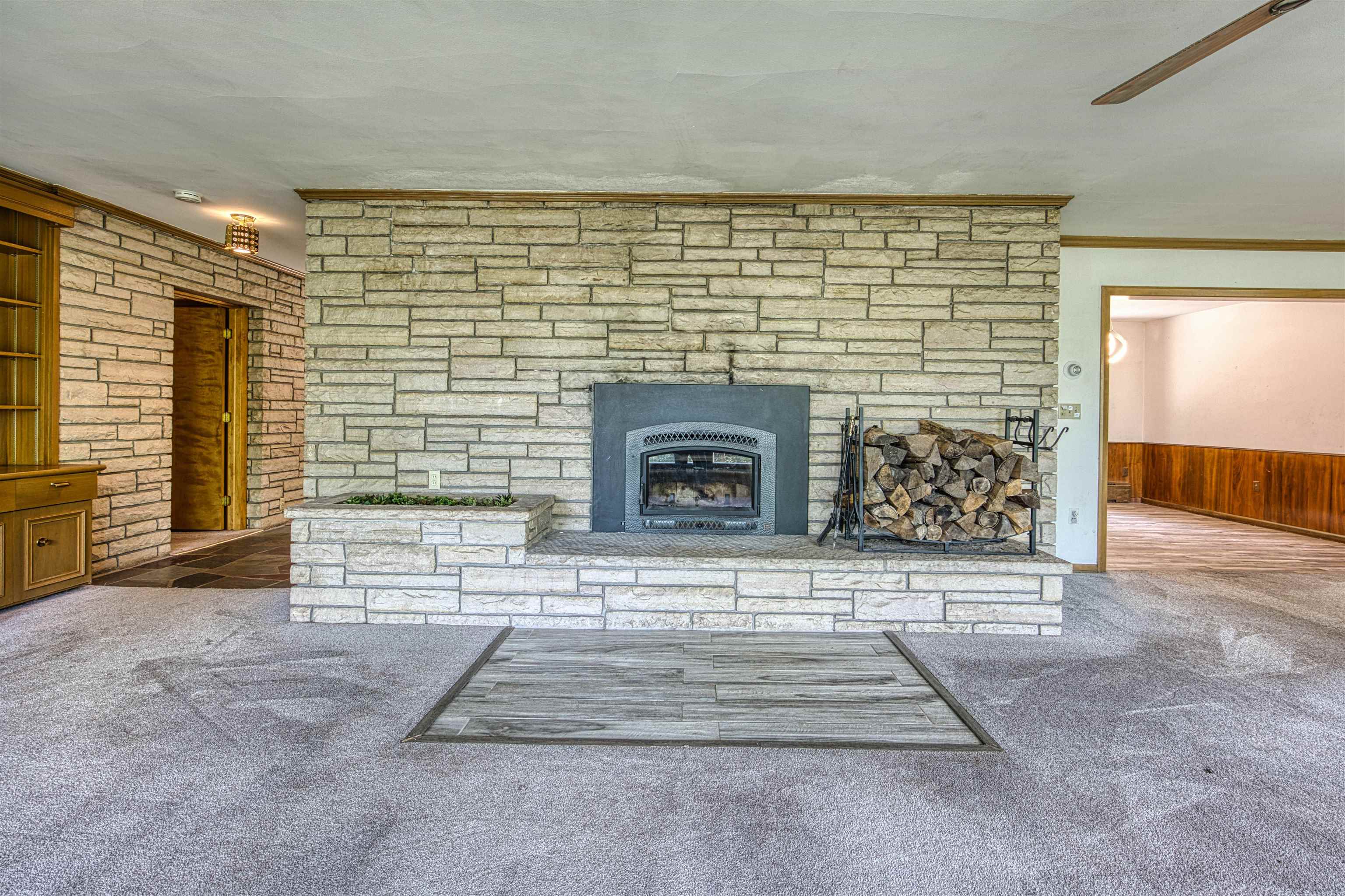 700 E RIVERSIDE AVENUE, Merrill, Wisconsin 54452, 5 Bedrooms Bedrooms, ,4 BathroomsBathrooms,Residential,For Sale,700 E RIVERSIDE AVENUE,22603749