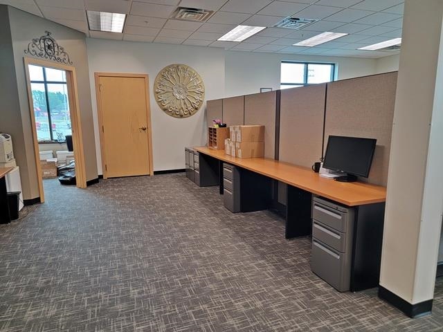 1700 N CENTRAL AVENUE, Marshfield, Wisconsin 54449, ,Commercial/industrial,For Rent,1700 N CENTRAL AVENUE,22603750