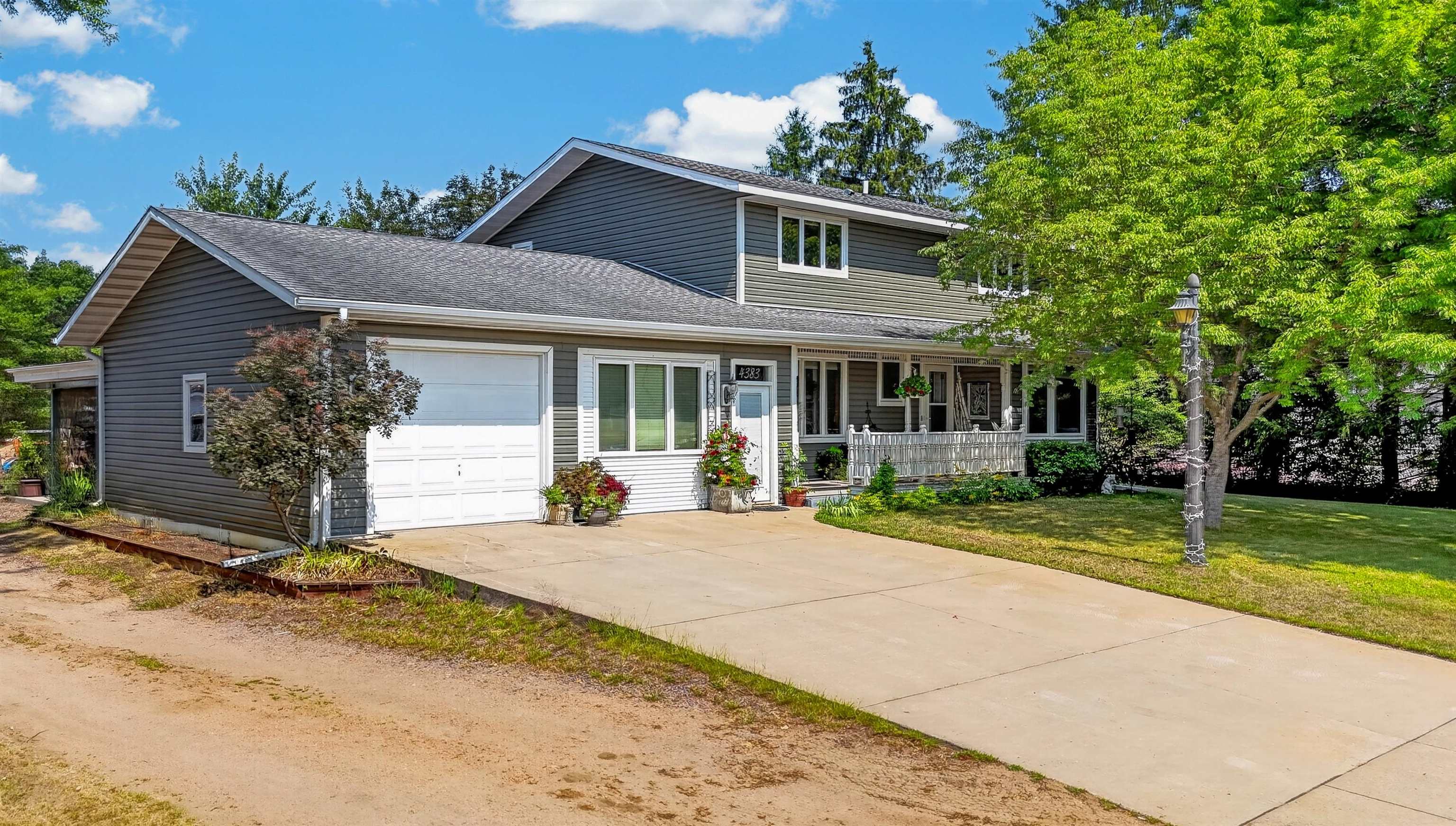 4383 CONDO DRIVE, Wisconsin Rapids, Wisconsin 54495, 3 Bedrooms Bedrooms, ,3 BathroomsBathrooms,Residential,For Sale,4383 CONDO DRIVE,22603752