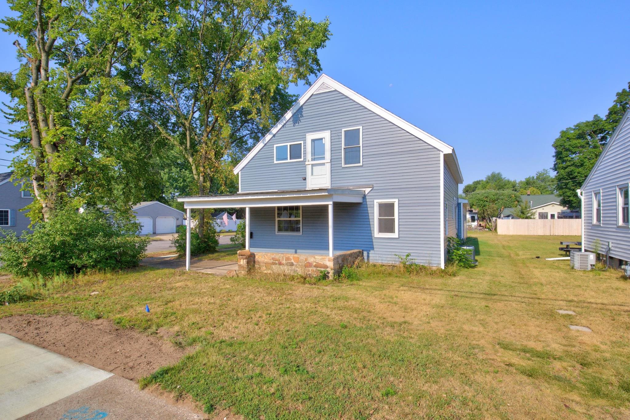 211 16TH STREET NORTH, Wisconsin Rapids, Wisconsin 54494, 4 Bedrooms Bedrooms, ,2 BathroomsBathrooms,Residential,For Sale,211 16TH STREET NORTH,22603753