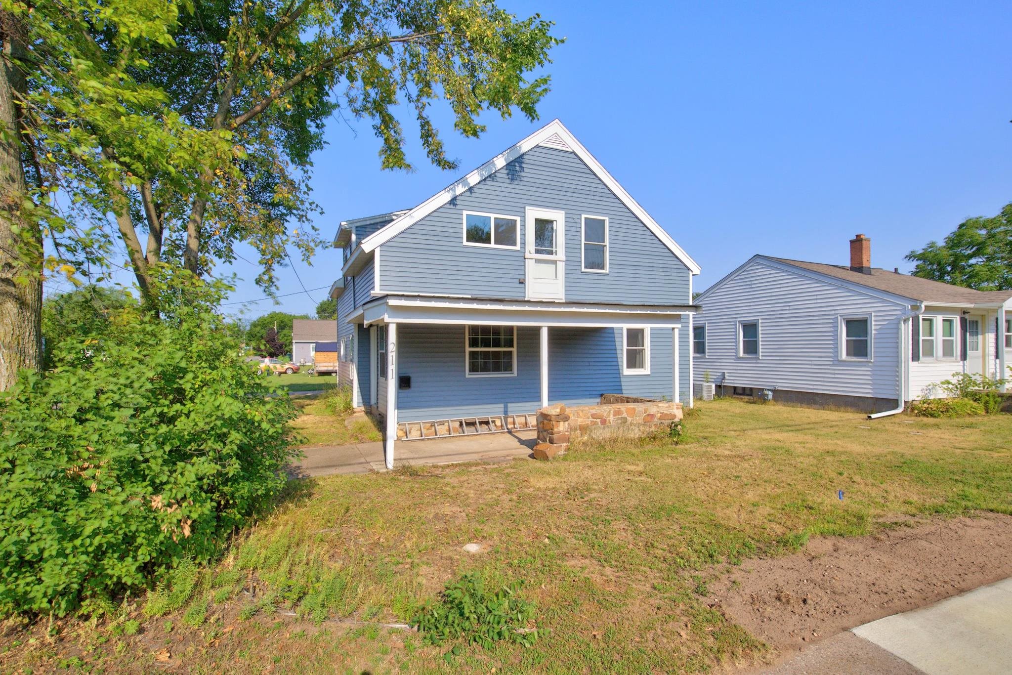 211 16TH STREET NORTH, Wisconsin Rapids, Wisconsin 54494, 4 Bedrooms Bedrooms, ,2 BathroomsBathrooms,Residential,For Sale,211 16TH STREET NORTH,22603753