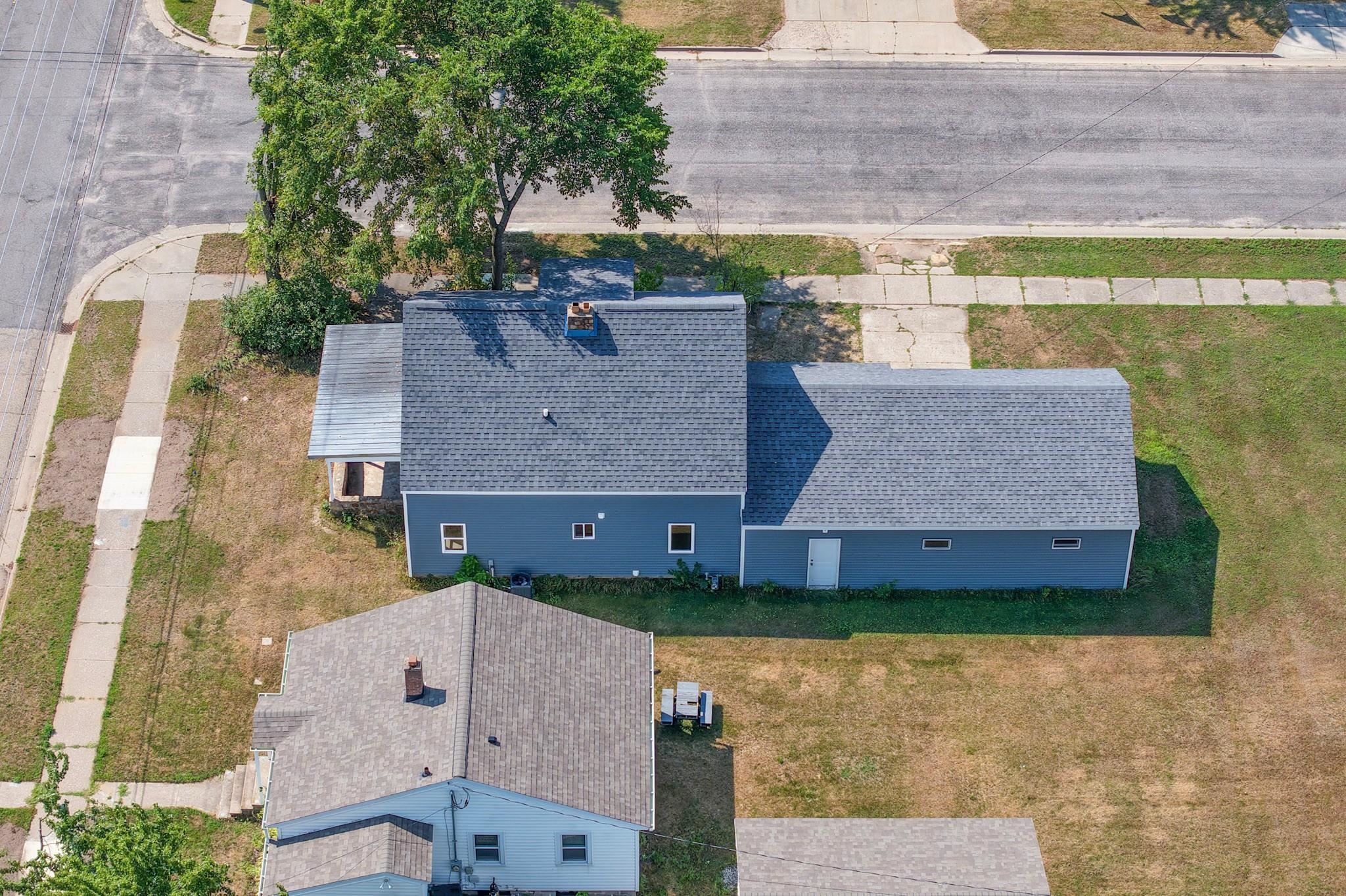 211 16TH STREET NORTH, Wisconsin Rapids, Wisconsin 54494, 4 Bedrooms Bedrooms, ,2 BathroomsBathrooms,Residential,For Sale,211 16TH STREET NORTH,22603753