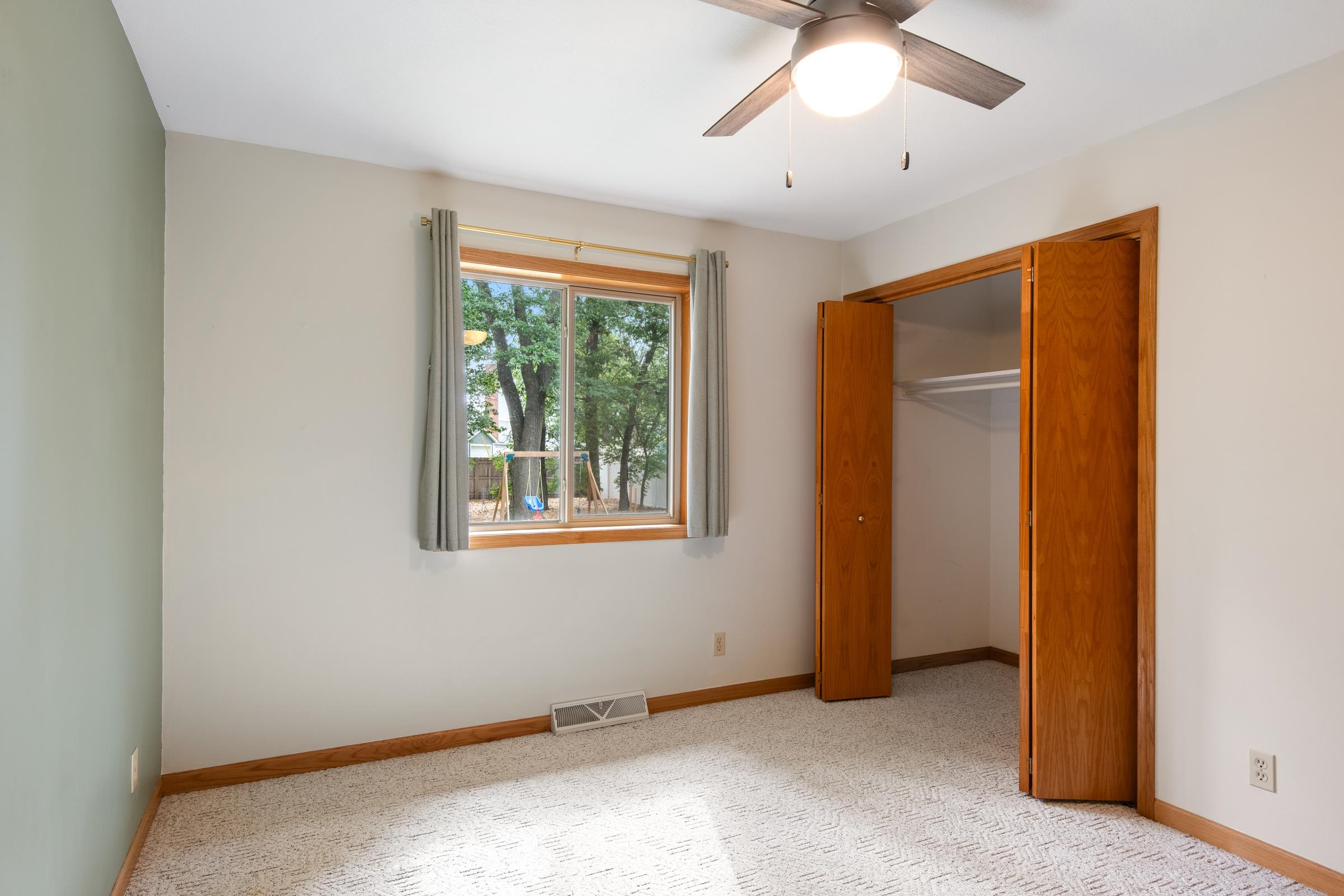 3340 BRIDLEWOOD DRIVE, Plover, Wisconsin 54467, 3 Bedrooms Bedrooms, ,2 BathroomsBathrooms,Residential,For Sale,3340 BRIDLEWOOD DRIVE,22603754
