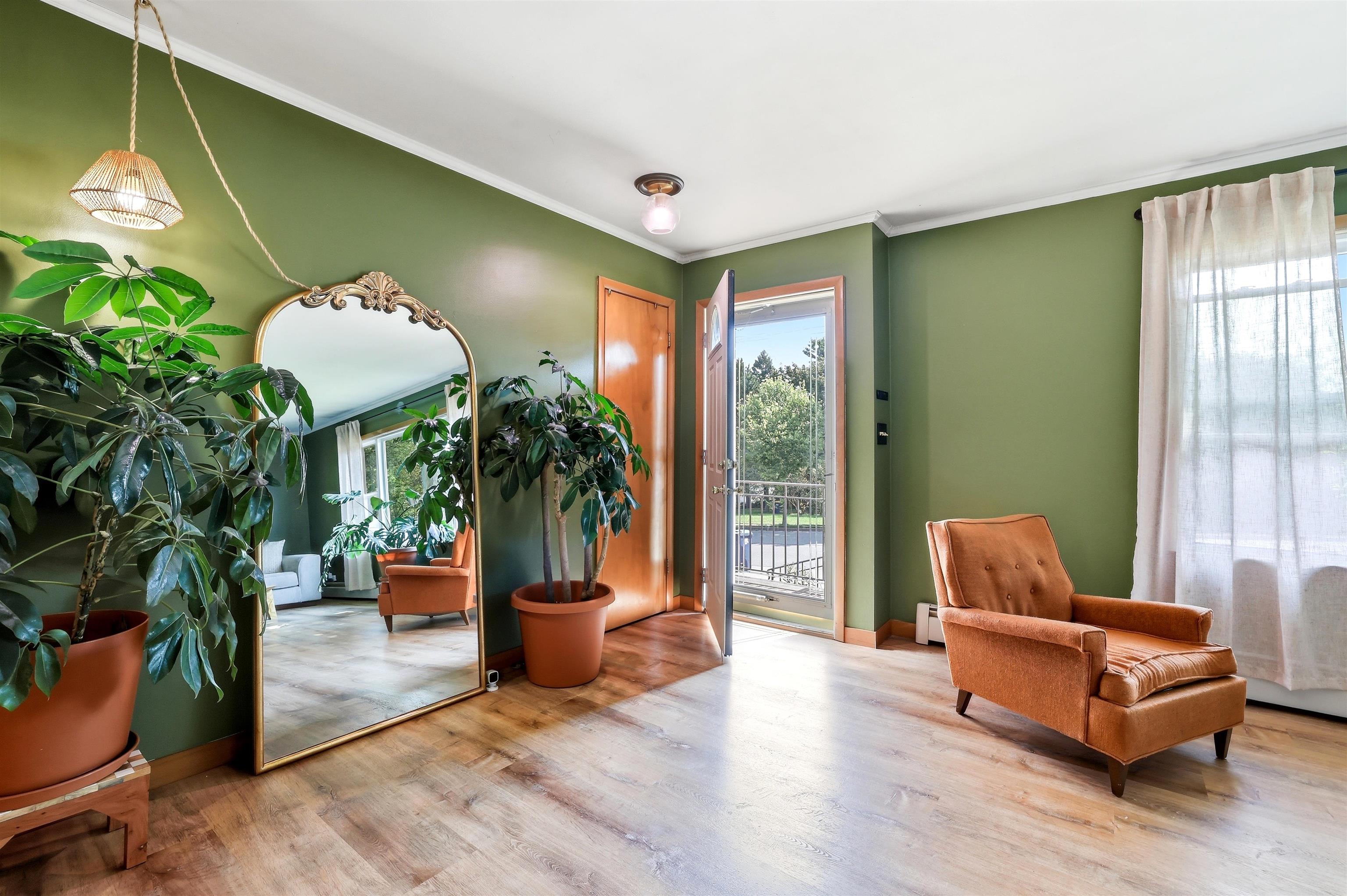 406 N 12TH AVENUE, Wausau, Wisconsin 54401, 3 Bedrooms Bedrooms, ,1 BathroomBathrooms,Residential,For Sale,406 N 12TH AVENUE,22603755