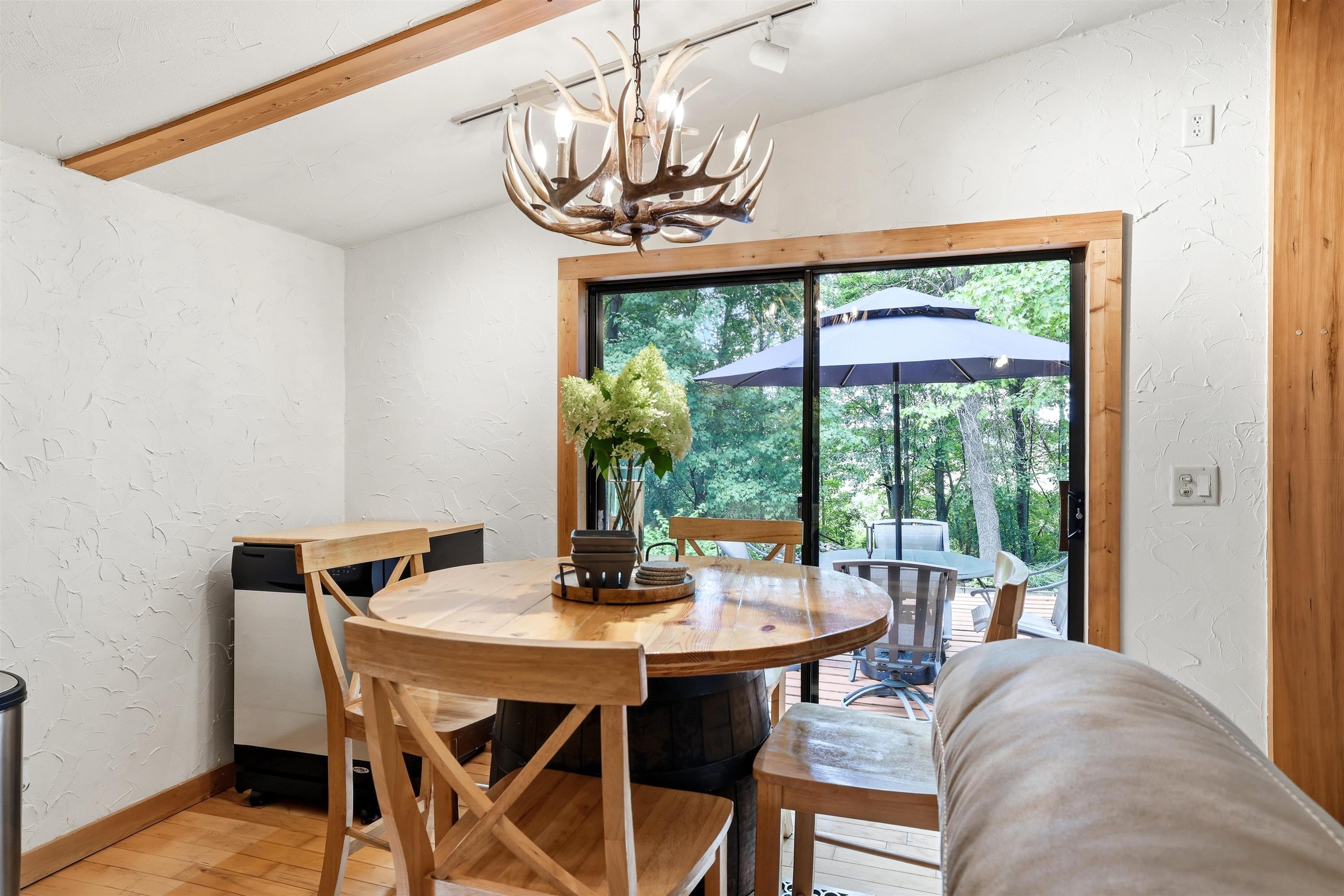 10264 STATE HIGHWAY 161, Amherst Junction, Wisconsin 54407, 2 Bedrooms Bedrooms, ,1 BathroomBathrooms,Residential,For Sale,10264 STATE HIGHWAY 161,22603758