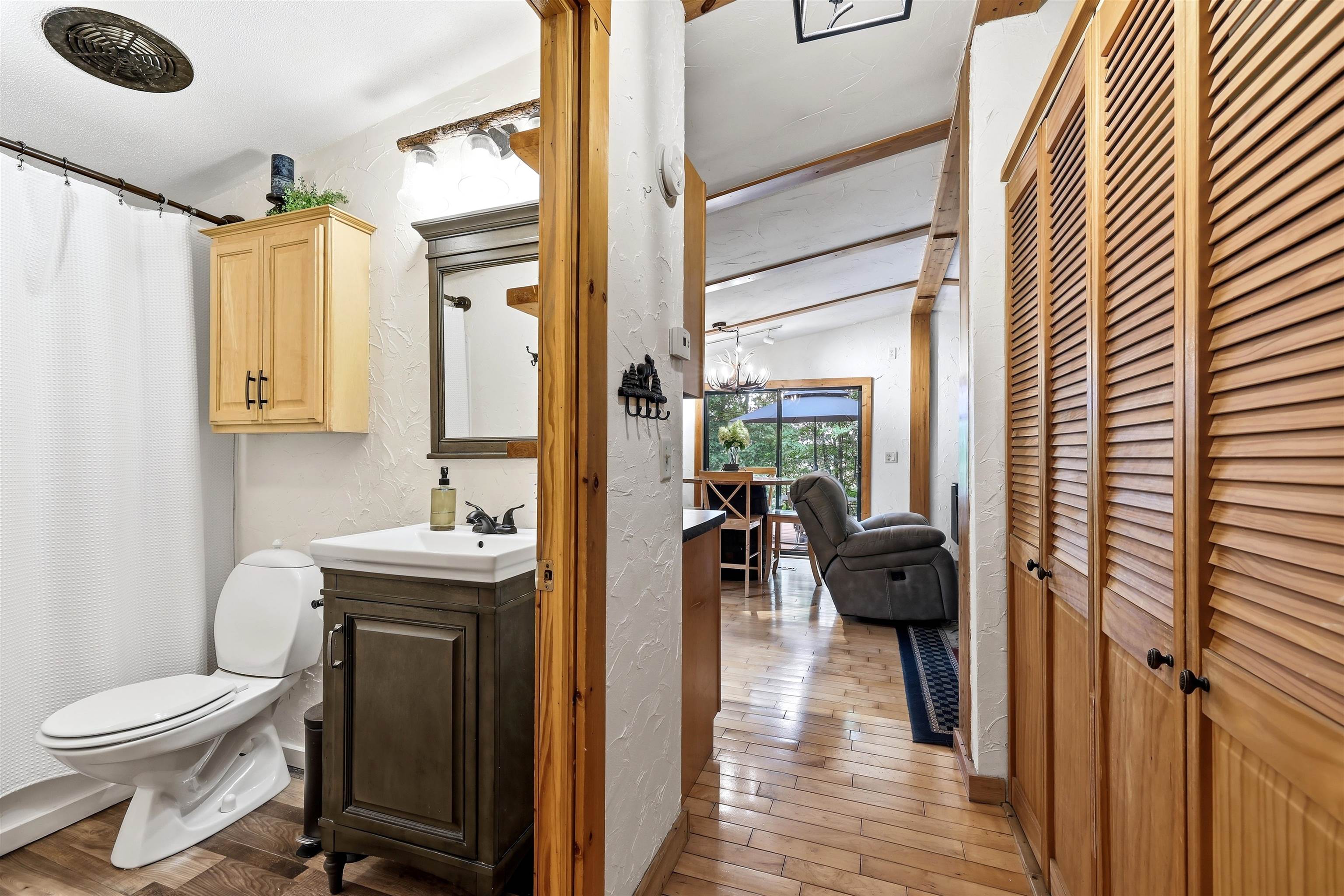 10264 STATE HIGHWAY 161, Amherst Junction, Wisconsin 54407, 2 Bedrooms Bedrooms, ,1 BathroomBathrooms,Residential,For Sale,10264 STATE HIGHWAY 161,22603758