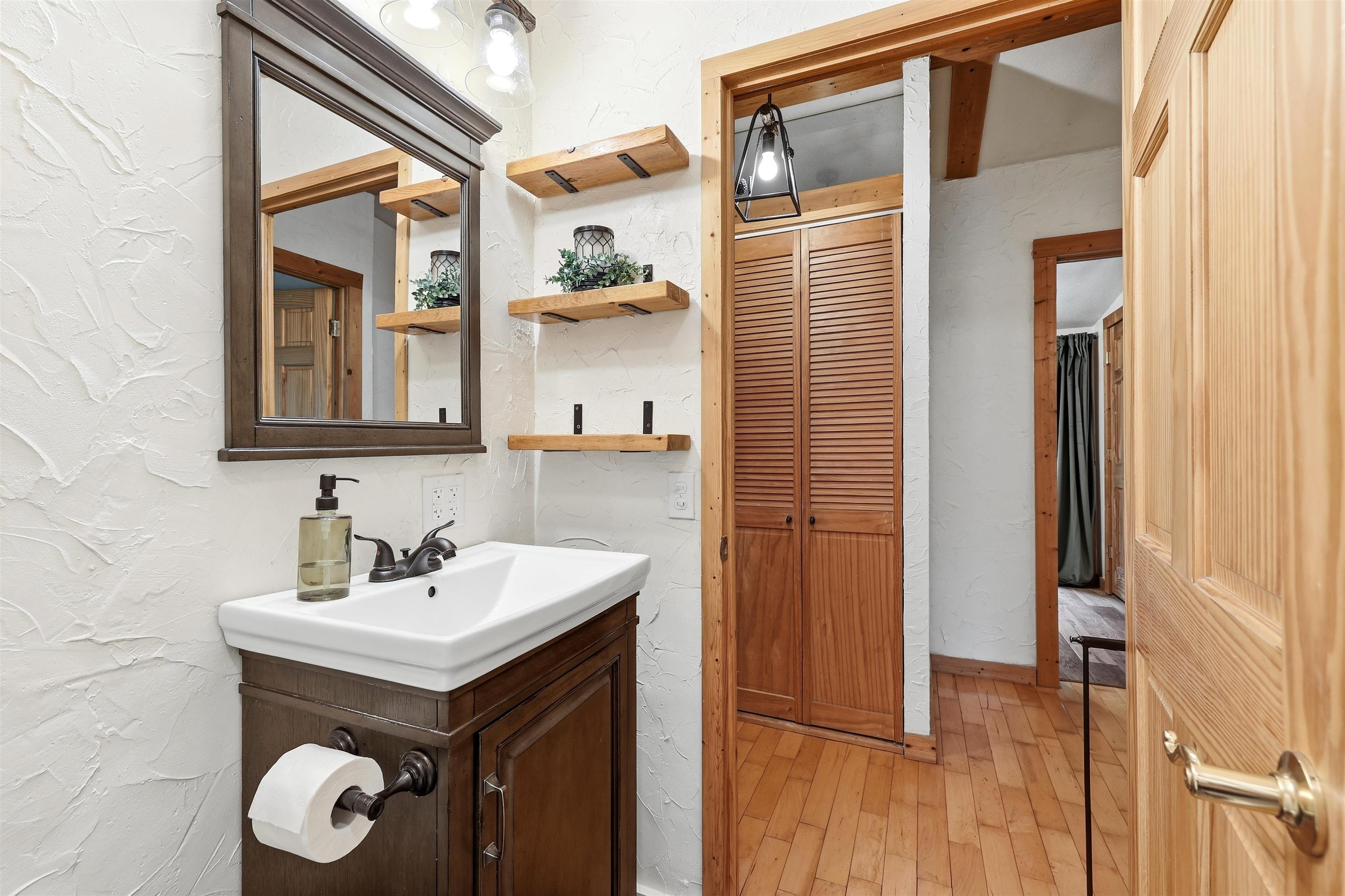 10264 STATE HIGHWAY 161, Amherst Junction, Wisconsin 54407, 2 Bedrooms Bedrooms, ,1 BathroomBathrooms,Residential,For Sale,10264 STATE HIGHWAY 161,22603758