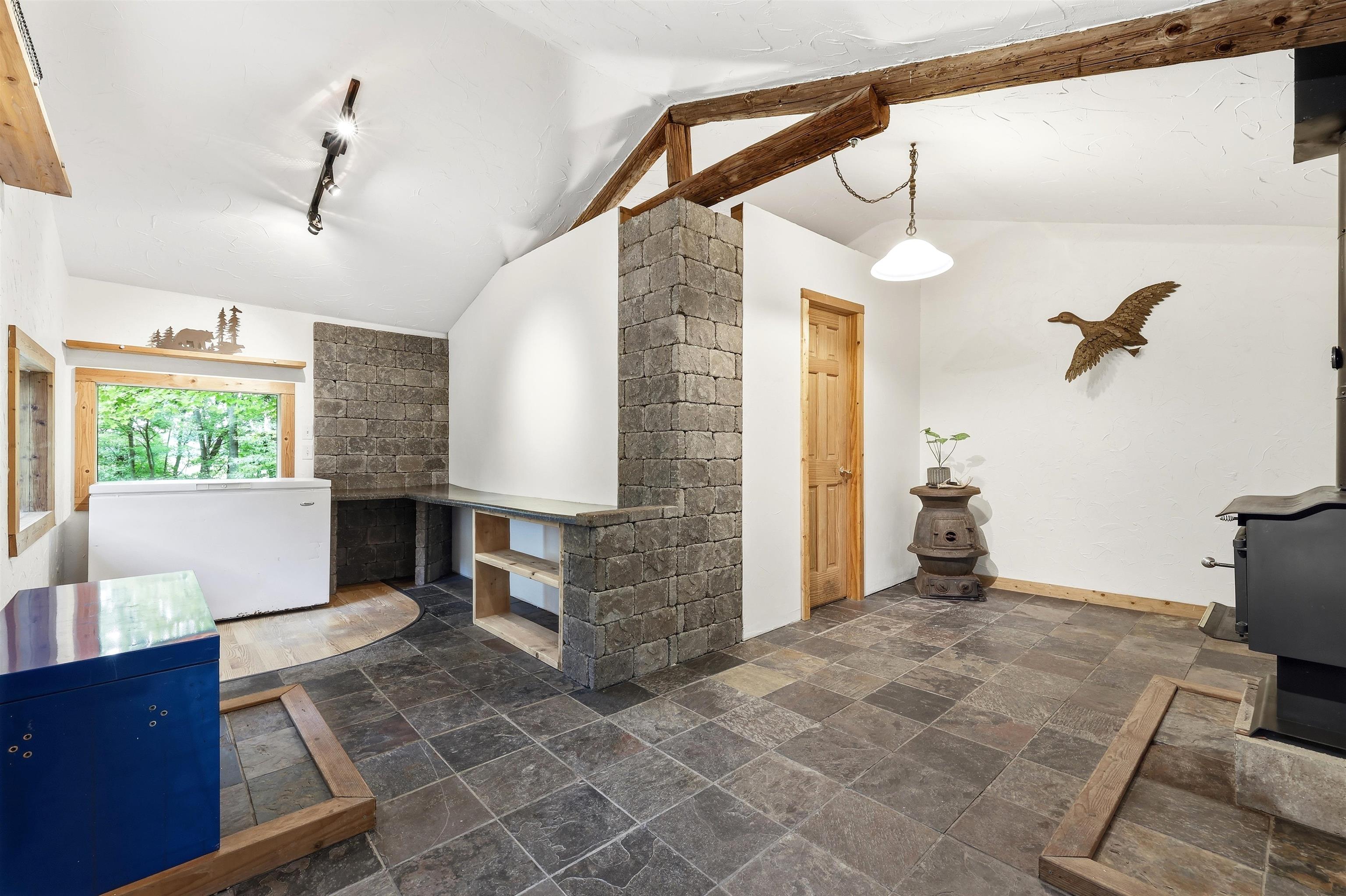 10264 STATE HIGHWAY 161, Amherst Junction, Wisconsin 54407, 2 Bedrooms Bedrooms, ,1 BathroomBathrooms,Residential,For Sale,10264 STATE HIGHWAY 161,22603758