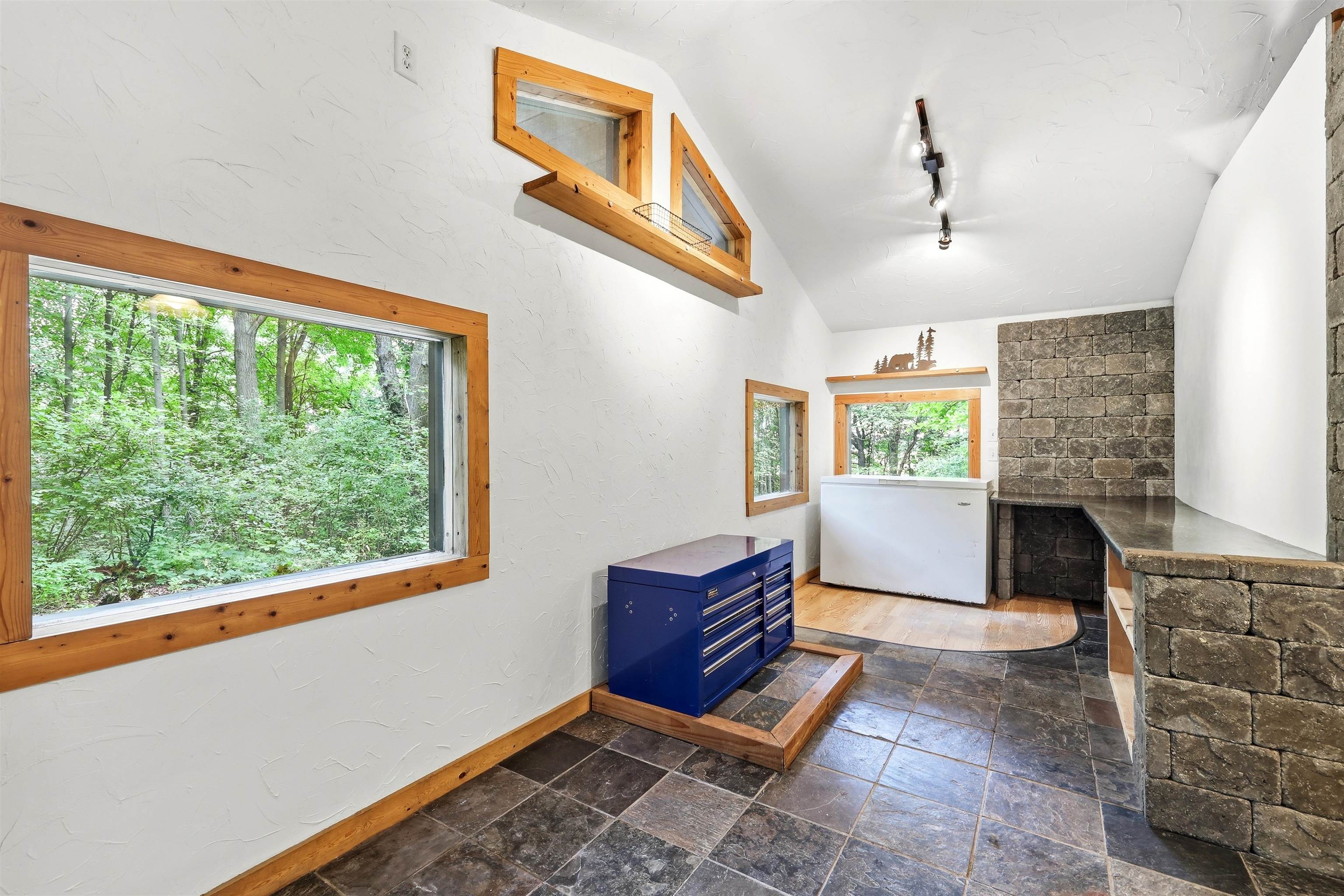 10264 STATE HIGHWAY 161, Amherst Junction, Wisconsin 54407, 2 Bedrooms Bedrooms, ,1 BathroomBathrooms,Residential,For Sale,10264 STATE HIGHWAY 161,22603758