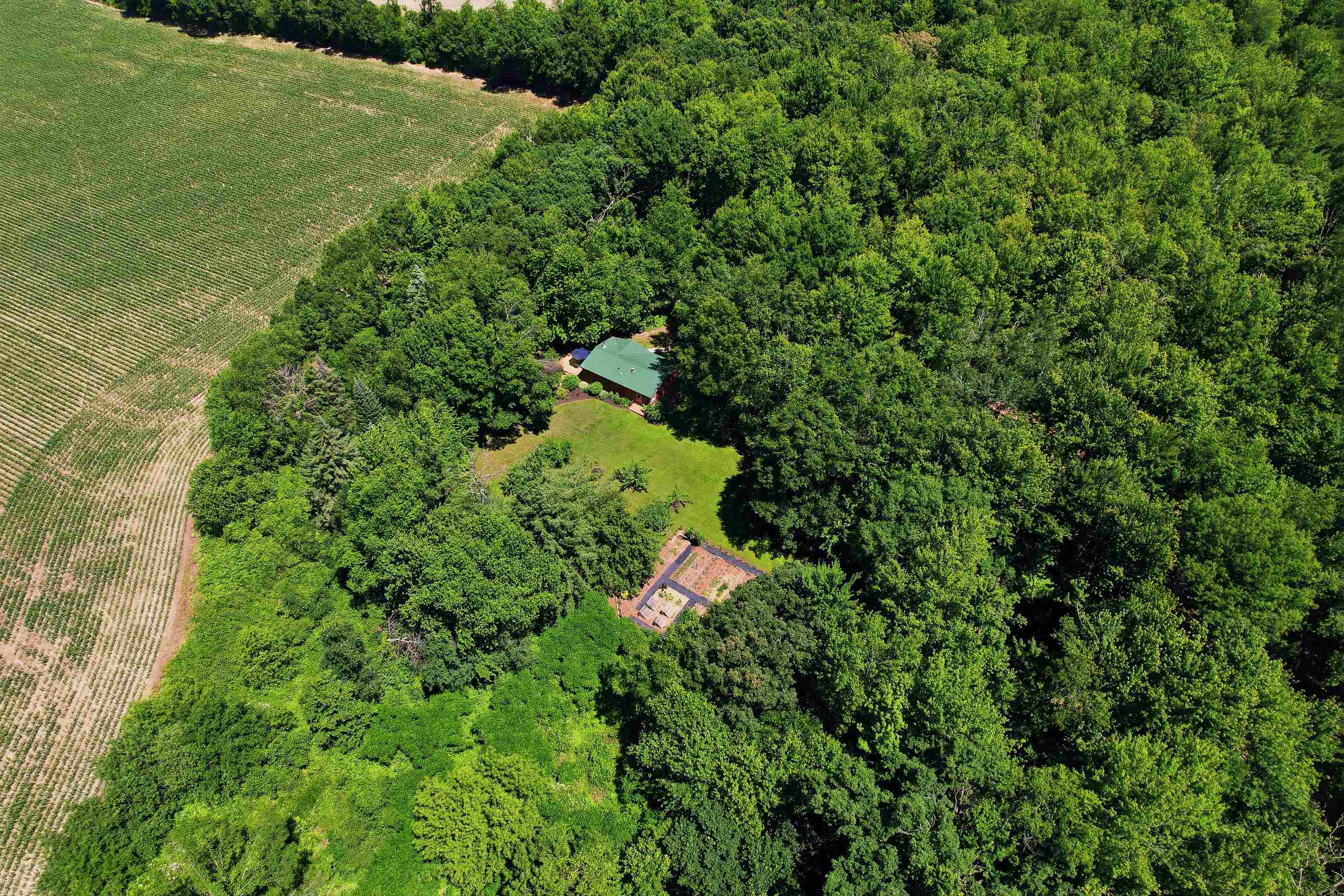 10264 STATE HIGHWAY 161, Amherst Junction, Wisconsin 54407, 2 Bedrooms Bedrooms, ,1 BathroomBathrooms,Residential,For Sale,10264 STATE HIGHWAY 161,22603758
