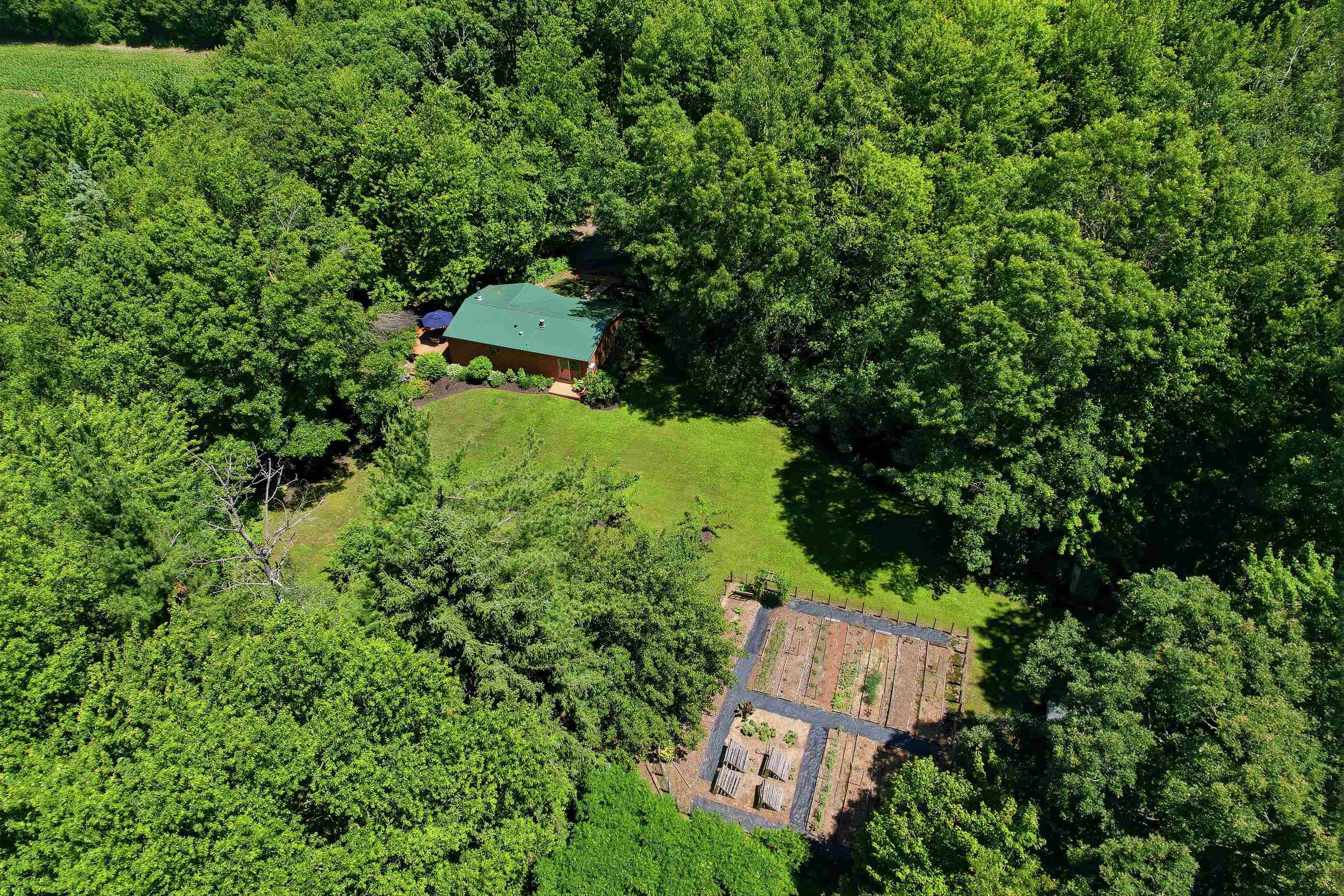10264 STATE HIGHWAY 161, Amherst Junction, Wisconsin 54407, 2 Bedrooms Bedrooms, ,1 BathroomBathrooms,Residential,For Sale,10264 STATE HIGHWAY 161,22603758