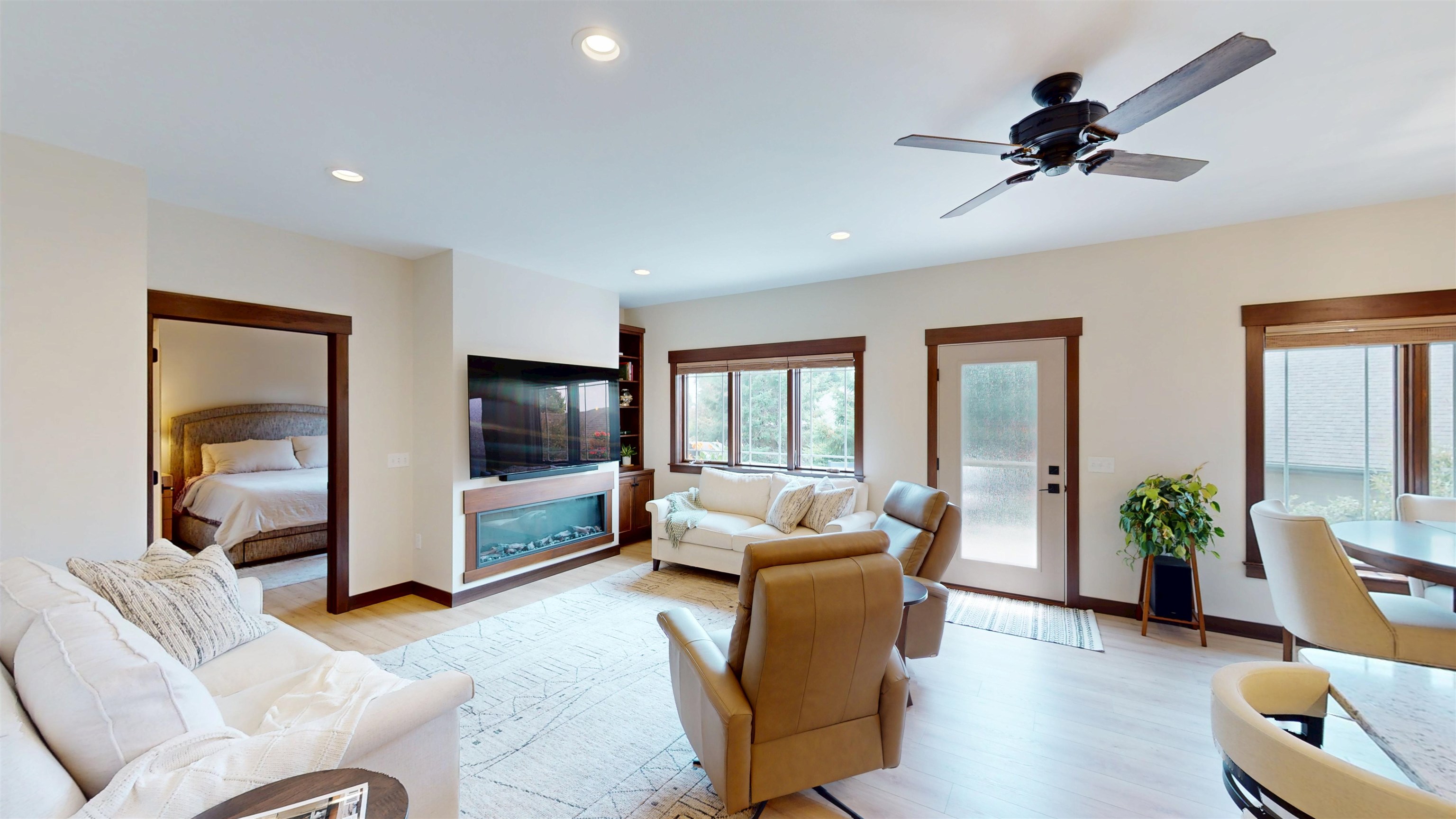 1110 WILDFLOWER DRIVE, Marshfield, Wisconsin 54449, 3 Bedrooms Bedrooms, ,3 BathroomsBathrooms,Residential,For Sale,1110 WILDFLOWER DRIVE,22603759