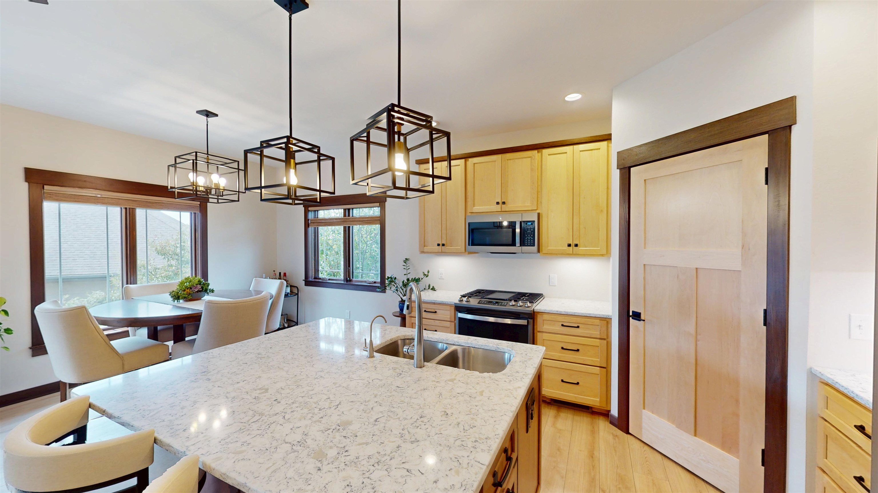 1110 WILDFLOWER DRIVE, Marshfield, Wisconsin 54449, 3 Bedrooms Bedrooms, ,3 BathroomsBathrooms,Residential,For Sale,1110 WILDFLOWER DRIVE,22603759