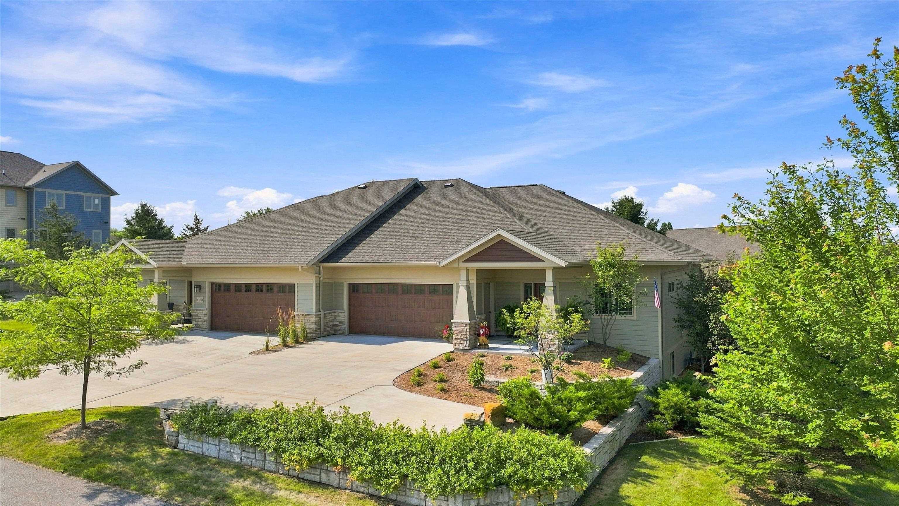 1110 WILDFLOWER DRIVE, Marshfield, Wisconsin 54449, 3 Bedrooms Bedrooms, ,3 BathroomsBathrooms,Residential,For Sale,1110 WILDFLOWER DRIVE,22603759