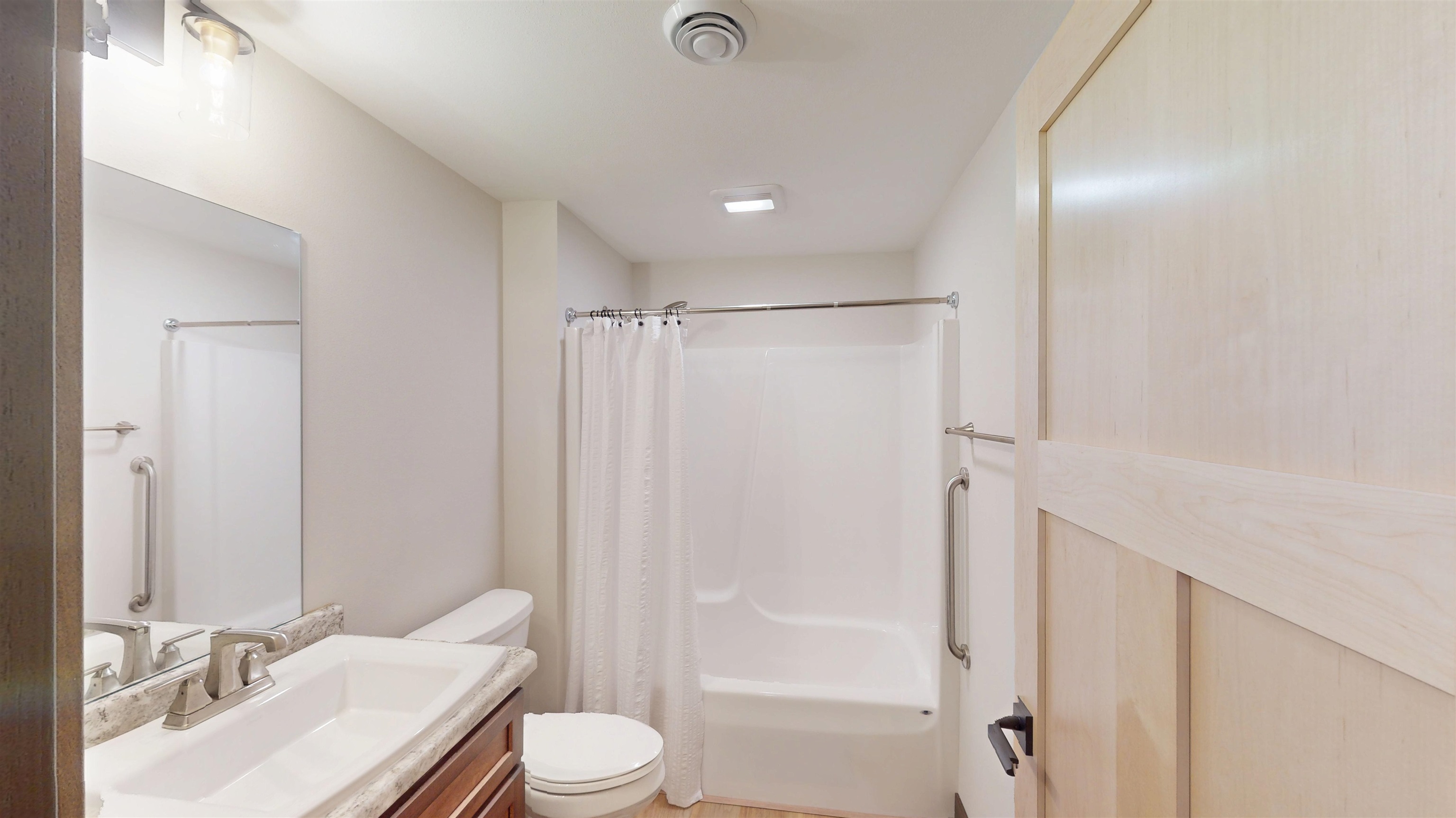 1110 WILDFLOWER DRIVE, Marshfield, Wisconsin 54449, 3 Bedrooms Bedrooms, ,3 BathroomsBathrooms,Residential,For Sale,1110 WILDFLOWER DRIVE,22603759