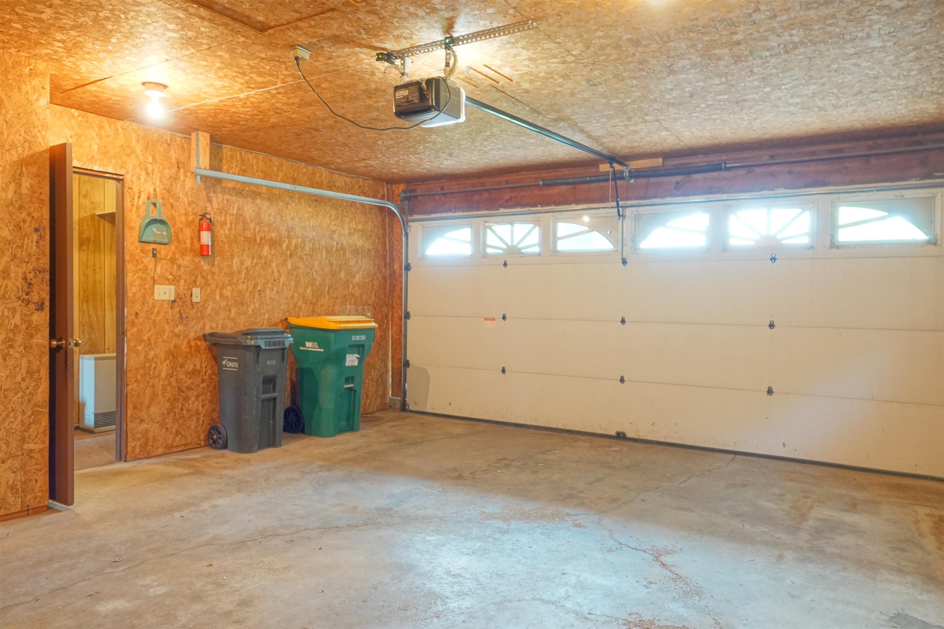 406 E PINE STREET, Abbotsford, Wisconsin 54405, 2 Bedrooms Bedrooms, ,1 BathroomBathrooms,Residential,For Sale,406 E PINE STREET,22603762