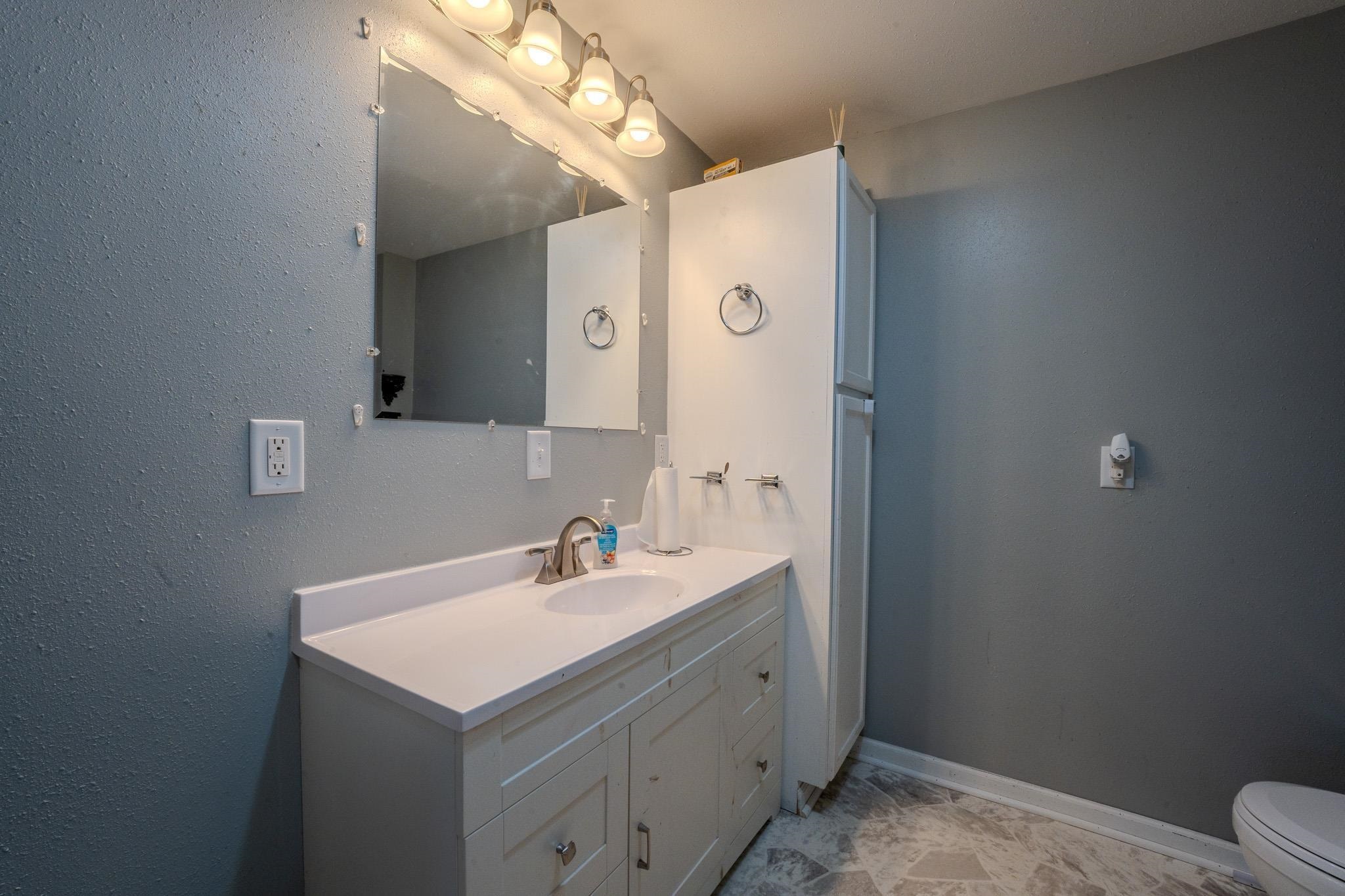 1013 9TH AVENUE, Antigo, Wisconsin 54409, 4 Bedrooms Bedrooms, ,2 BathroomsBathrooms,Residential,For Sale,1013 9TH AVENUE,22603763