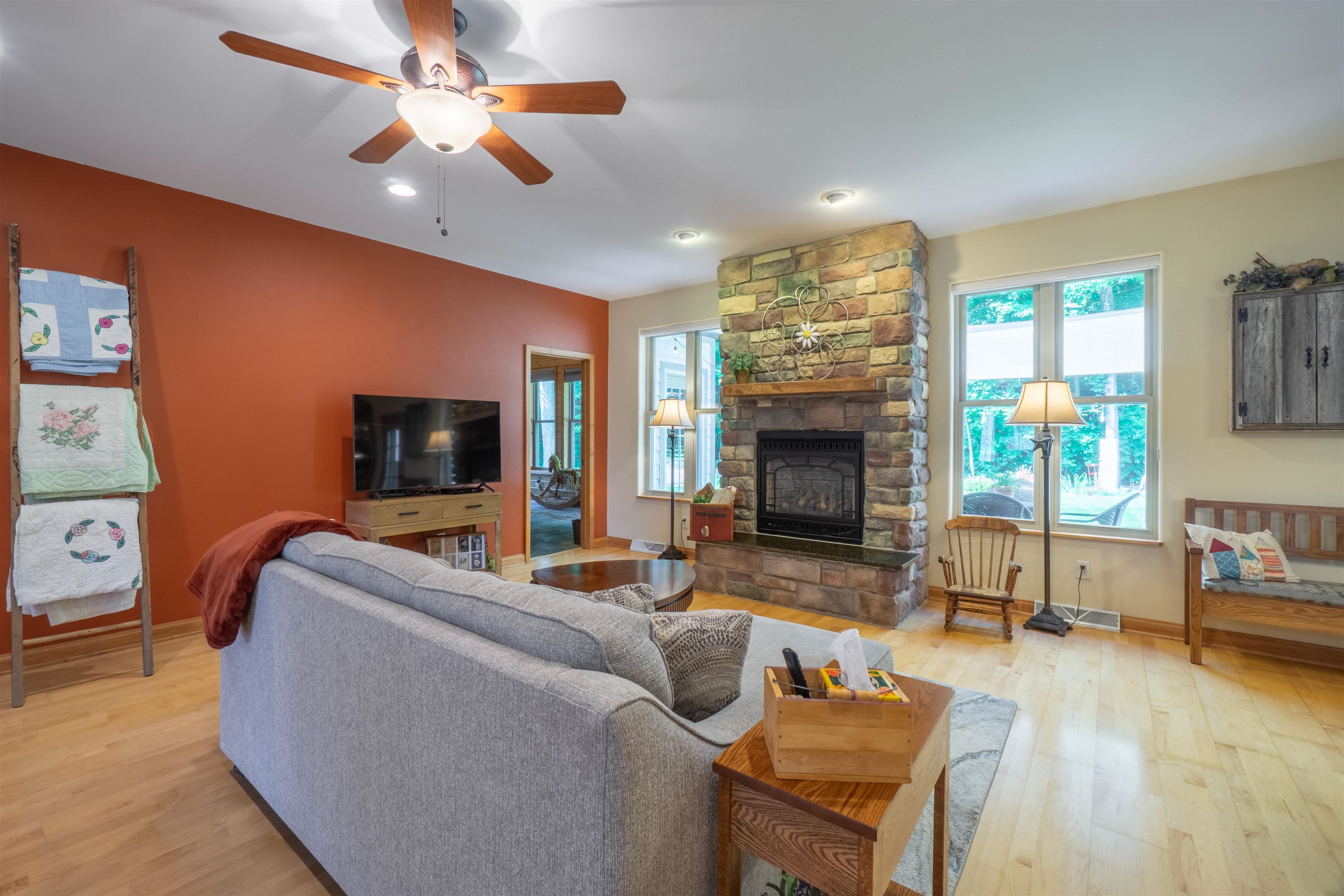 309 WINNEBAGO AVENUE, Hatley, Wisconsin 54440, 3 Bedrooms Bedrooms, ,2 BathroomsBathrooms,Residential,For Sale,309 WINNEBAGO AVENUE,22603767