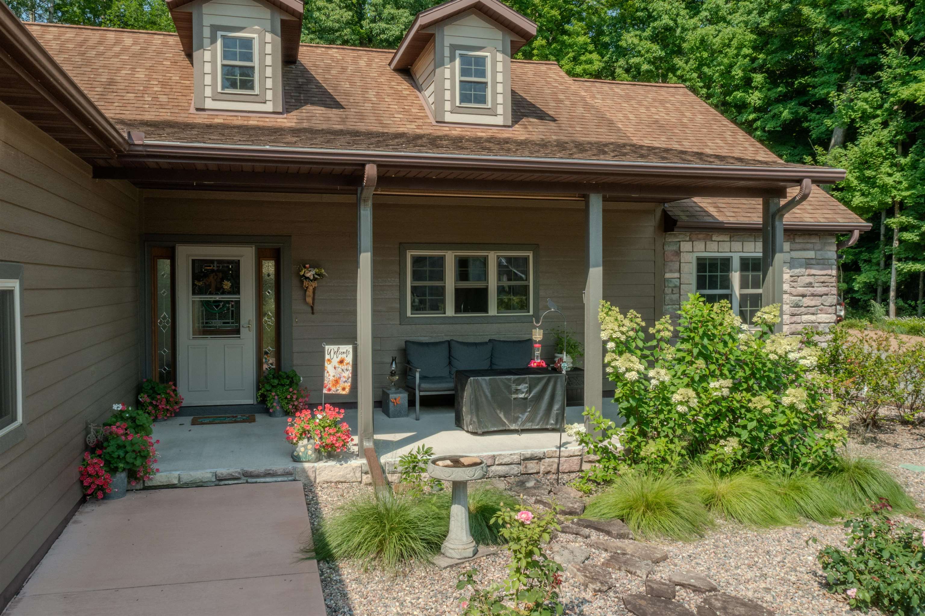309 WINNEBAGO AVENUE, Hatley, Wisconsin 54440, 3 Bedrooms Bedrooms, ,2 BathroomsBathrooms,Residential,For Sale,309 WINNEBAGO AVENUE,22603767