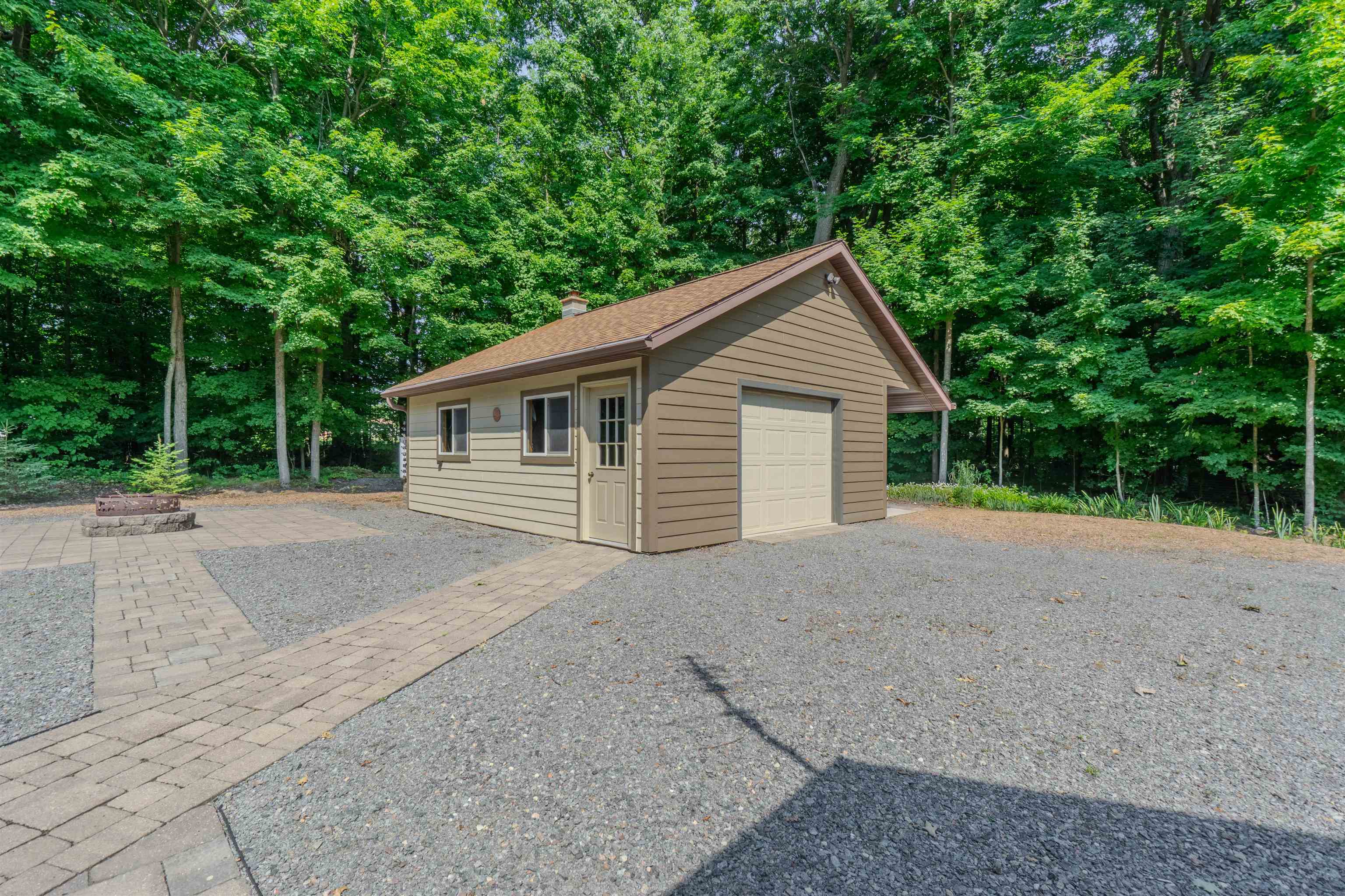 309 WINNEBAGO AVENUE, Hatley, Wisconsin 54440, 3 Bedrooms Bedrooms, ,2 BathroomsBathrooms,Residential,For Sale,309 WINNEBAGO AVENUE,22603767