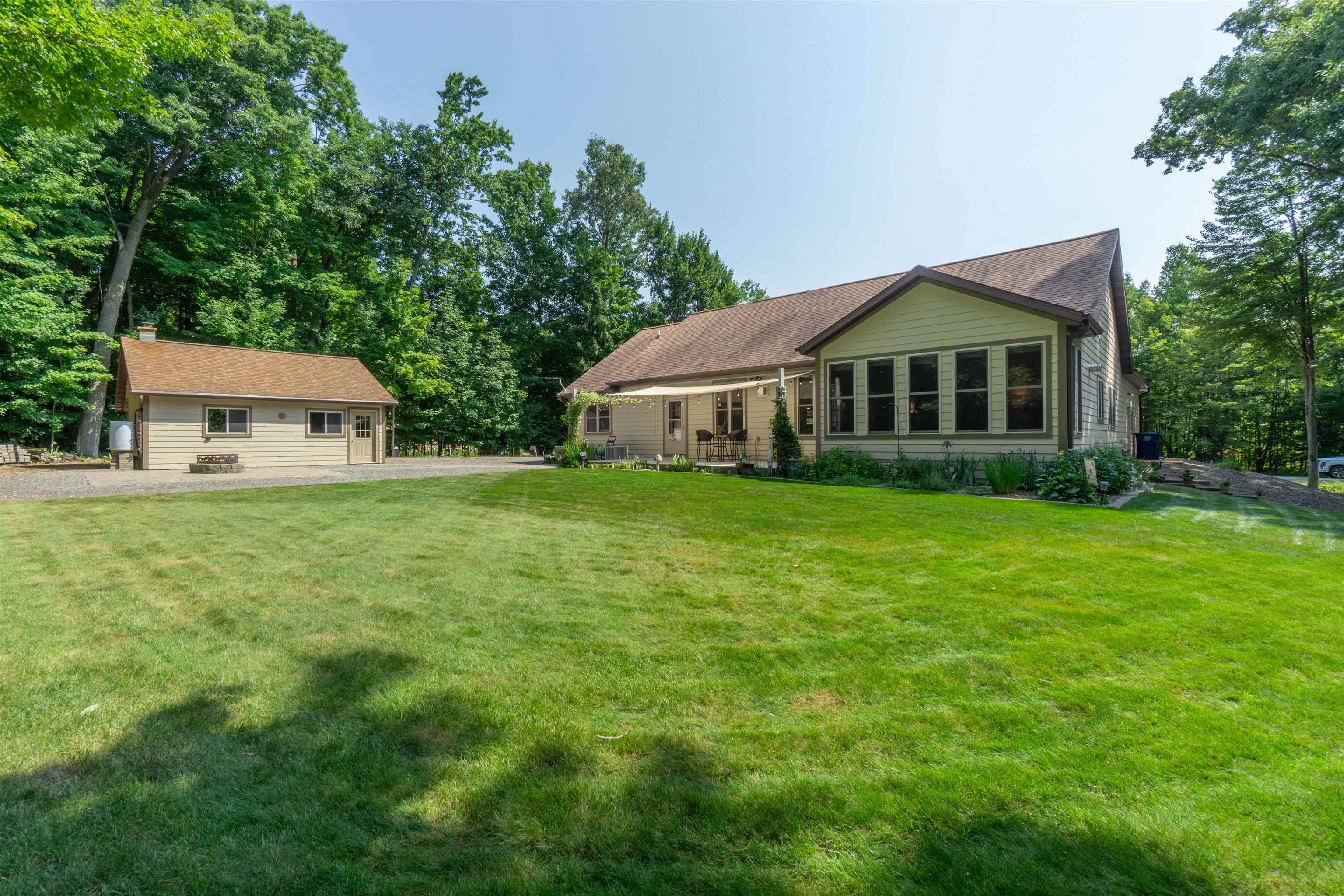 309 WINNEBAGO AVENUE, Hatley, Wisconsin 54440, 3 Bedrooms Bedrooms, ,2 BathroomsBathrooms,Residential,For Sale,309 WINNEBAGO AVENUE,22603767