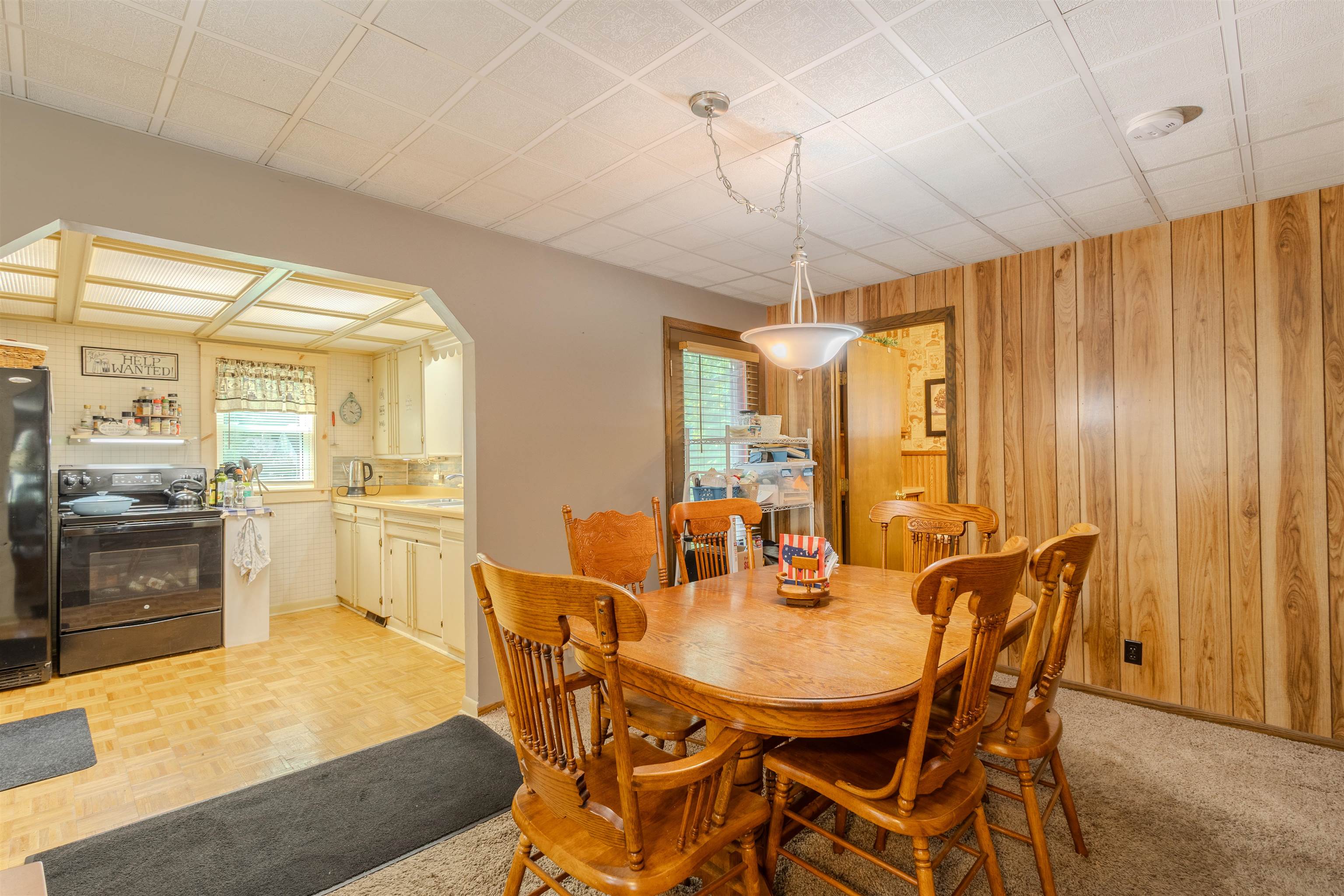 1761 SMITH STREET, Wisconsin Rapids, Wisconsin 54494, 3 Bedrooms Bedrooms, ,2 BathroomsBathrooms,Residential,For Sale,1761 SMITH STREET,22603771