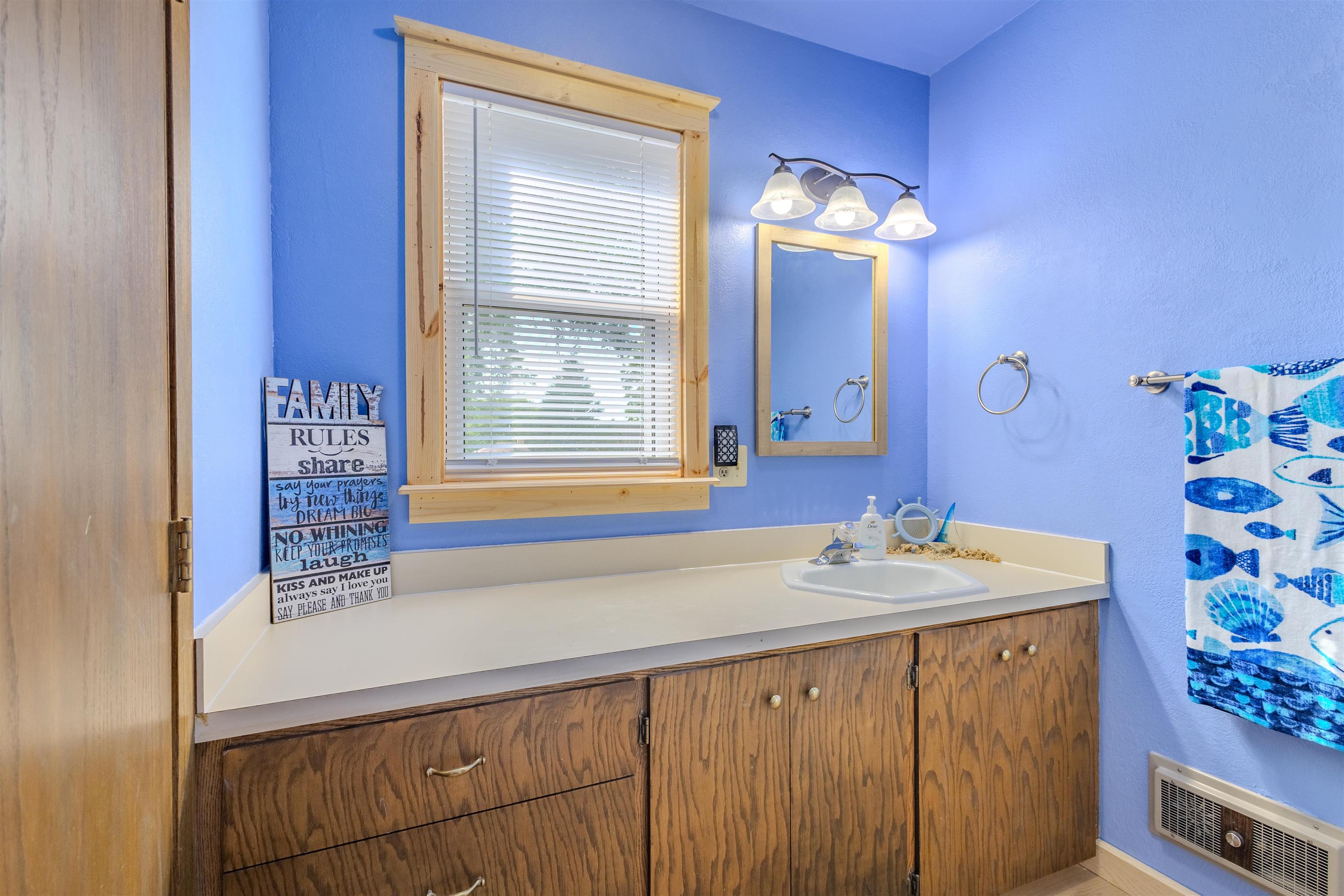 1761 SMITH STREET, Wisconsin Rapids, Wisconsin 54494, 3 Bedrooms Bedrooms, ,2 BathroomsBathrooms,Residential,For Sale,1761 SMITH STREET,22603771