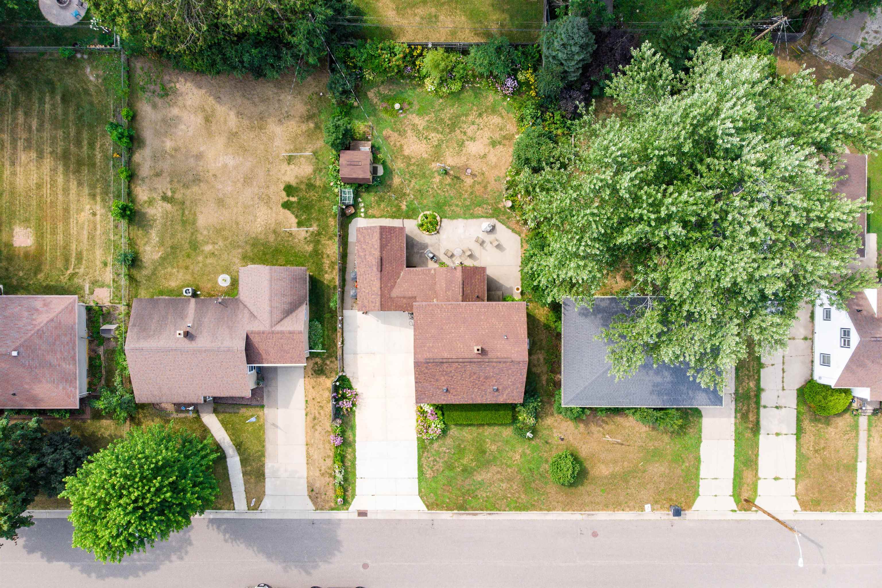 1761 SMITH STREET, Wisconsin Rapids, Wisconsin 54494, 3 Bedrooms Bedrooms, ,2 BathroomsBathrooms,Residential,For Sale,1761 SMITH STREET,22603771