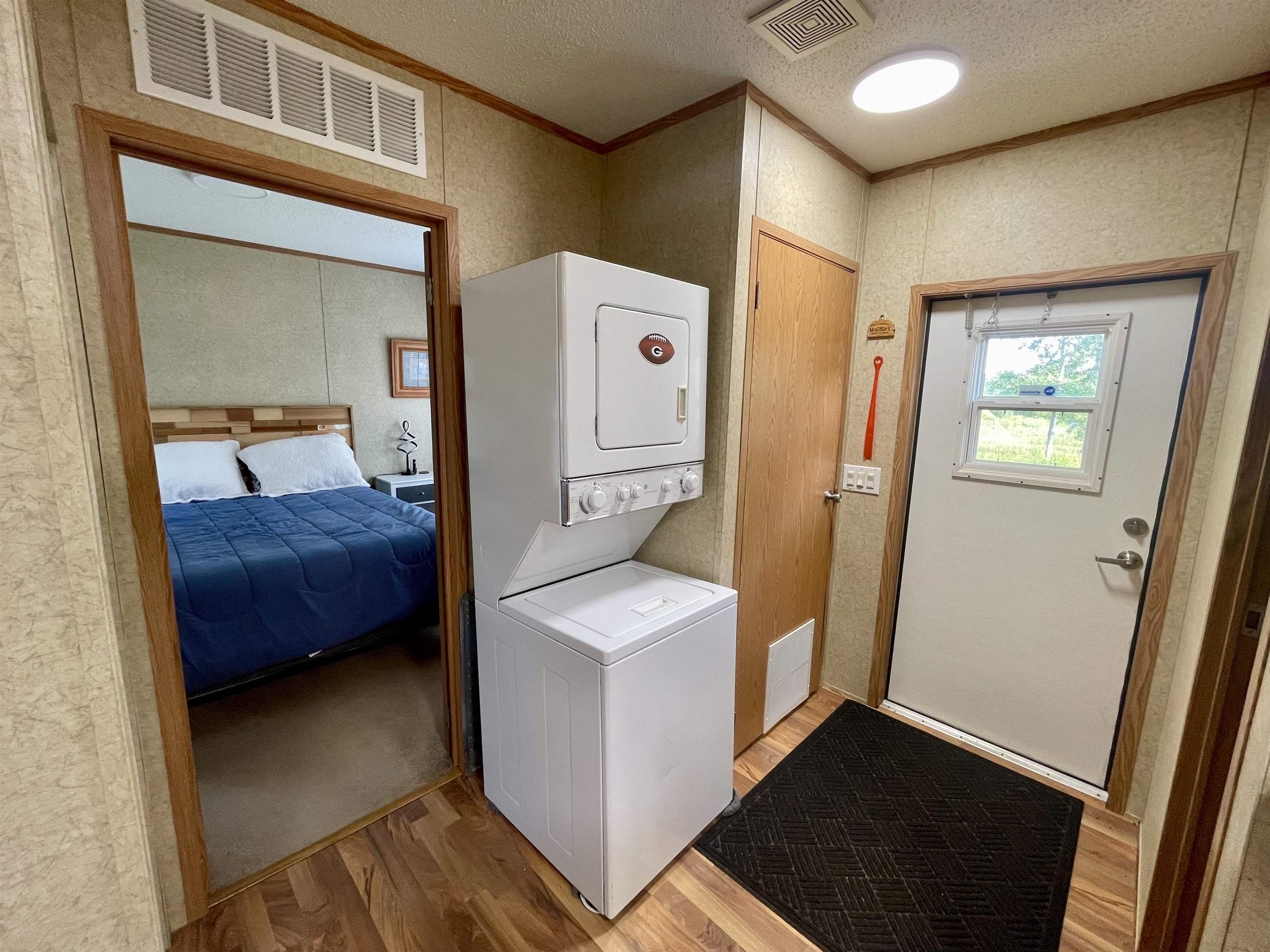 W9399 COUNTY ROAD J, Catawba, Wisconsin 54515, 1 Bedroom Bedrooms, ,1 BathroomBathrooms,Residential,For Sale,W9399 COUNTY ROAD J,22603776