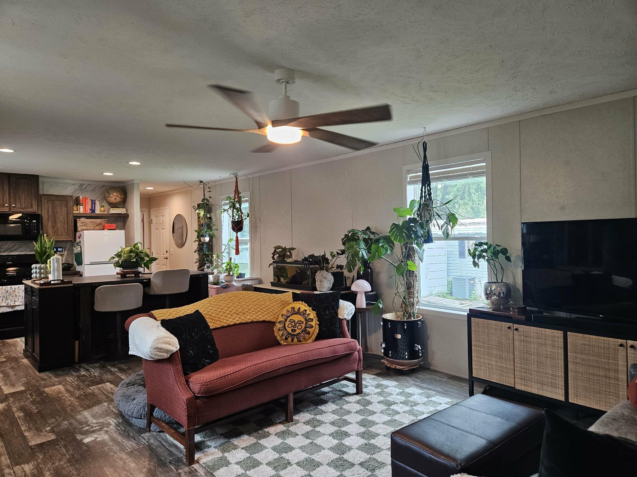 905 E KALSCHED STREET, Marshfield, Wisconsin 54449, 3 Bedrooms Bedrooms, ,2 BathroomsBathrooms,Residential,For Sale,905 E KALSCHED STREET,22603779