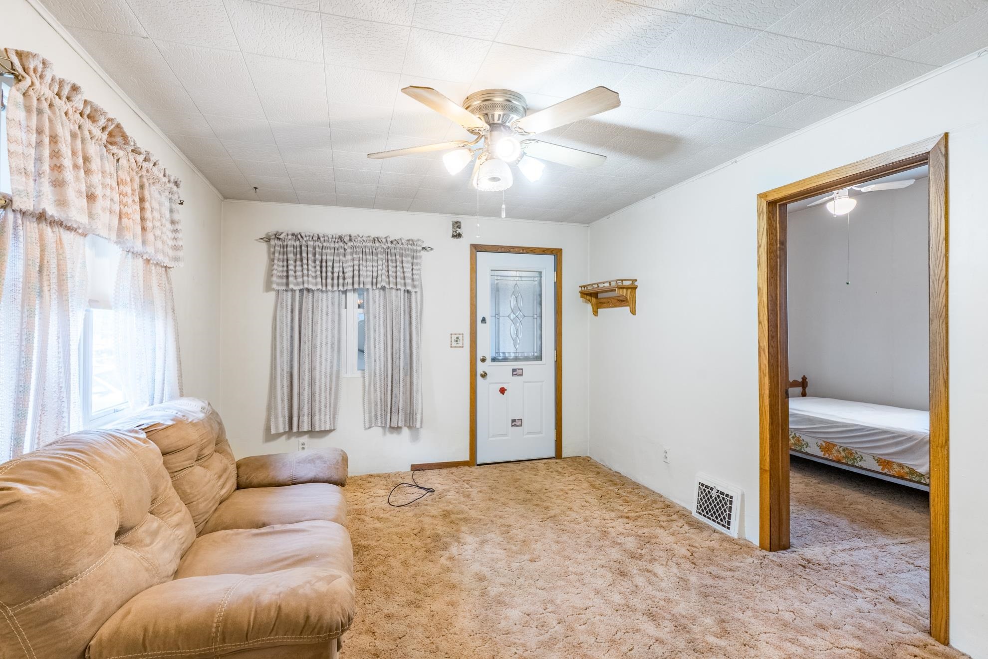 1005 S 12TH AVENUE, Wausau, Wisconsin 54401, 2 Bedrooms Bedrooms, ,1 BathroomBathrooms,Residential,For Sale,1005 S 12TH AVENUE,22603785