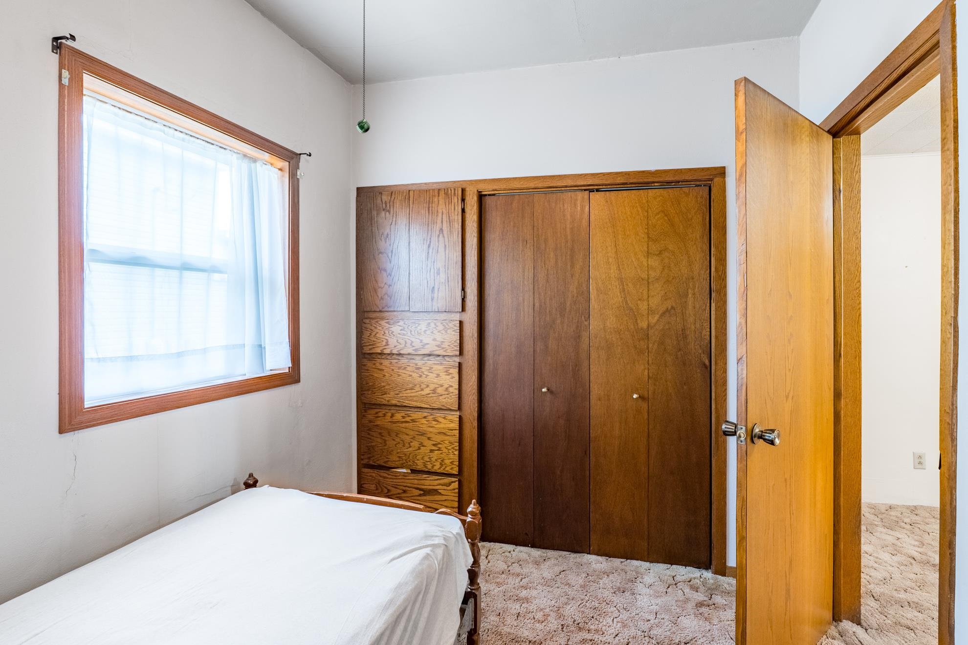 1005 S 12TH AVENUE, Wausau, Wisconsin 54401, 2 Bedrooms Bedrooms, ,1 BathroomBathrooms,Residential,For Sale,1005 S 12TH AVENUE,22603785