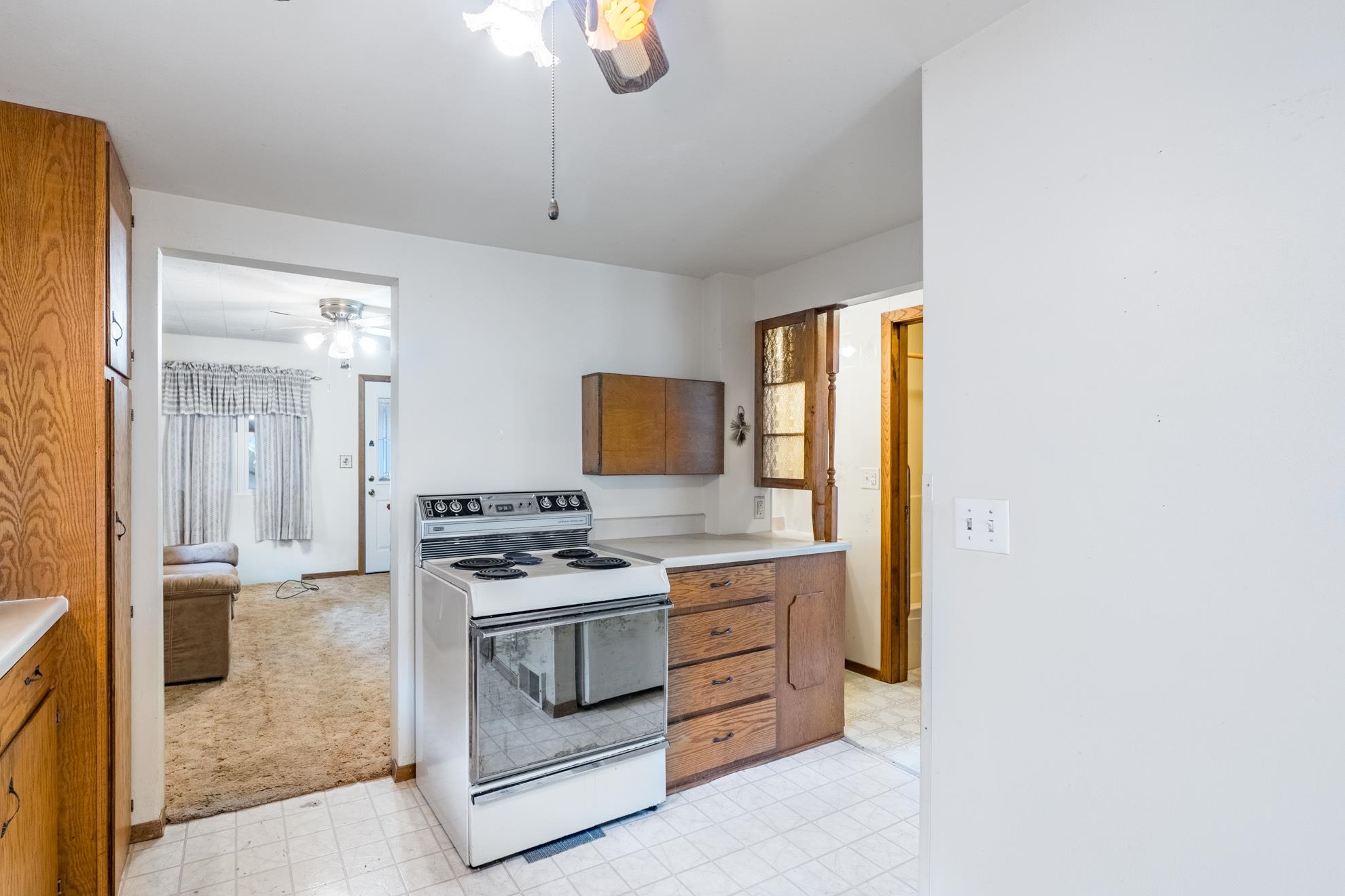1005 S 12TH AVENUE, Wausau, Wisconsin 54401, 2 Bedrooms Bedrooms, ,1 BathroomBathrooms,Residential,For Sale,1005 S 12TH AVENUE,22603785