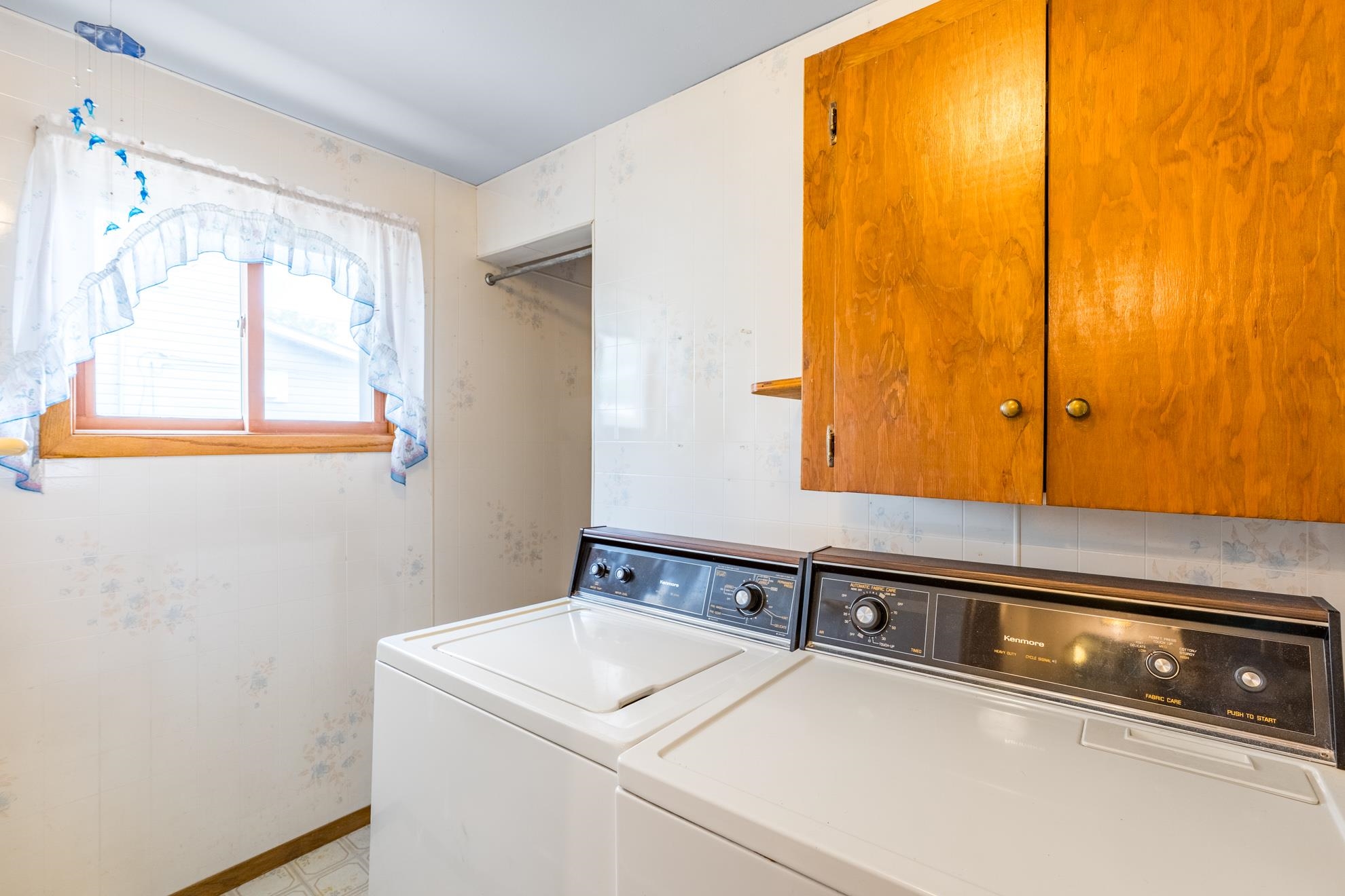 1005 S 12TH AVENUE, Wausau, Wisconsin 54401, 2 Bedrooms Bedrooms, ,1 BathroomBathrooms,Residential,For Sale,1005 S 12TH AVENUE,22603785