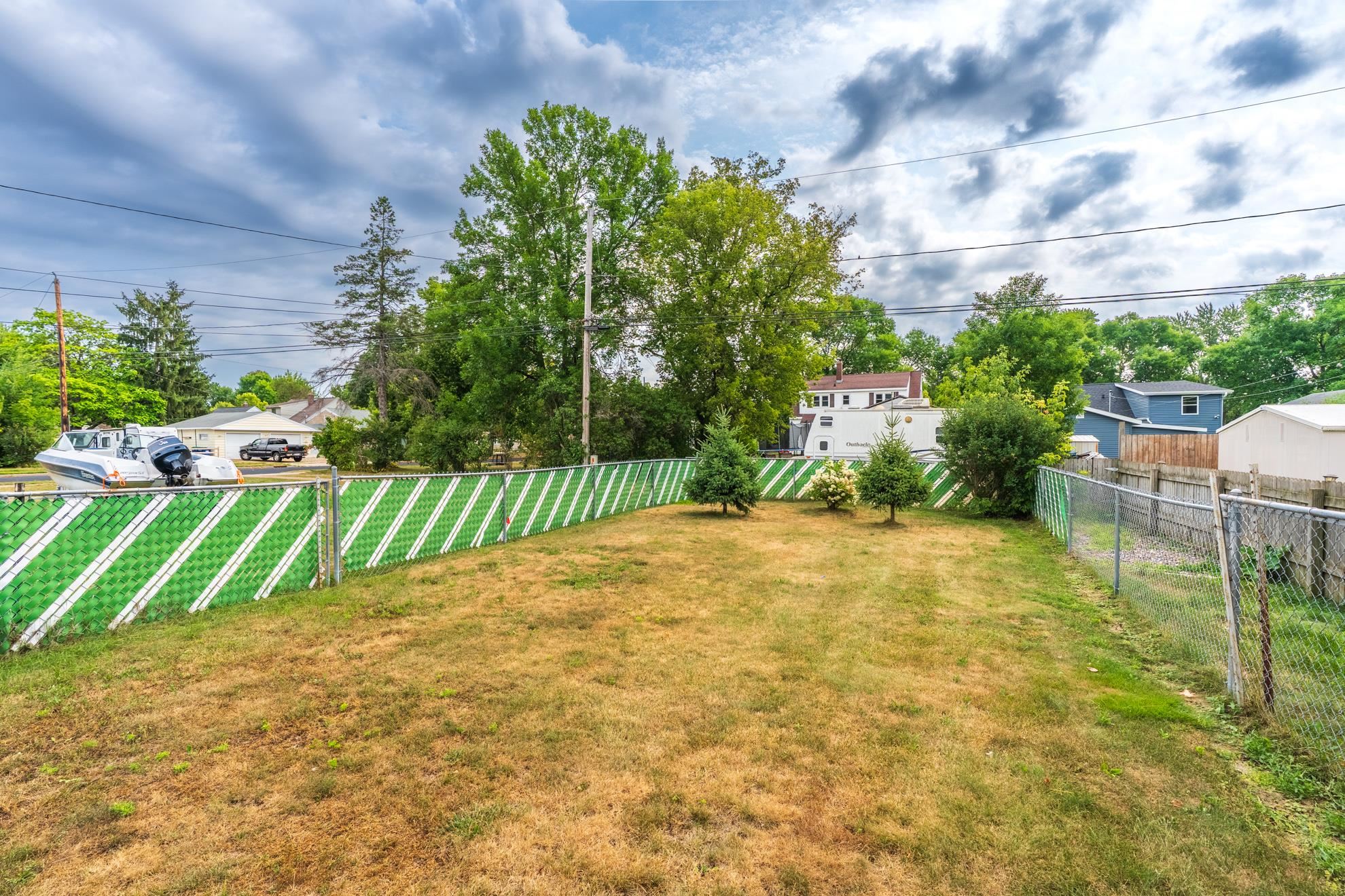 1005 S 12TH AVENUE, Wausau, Wisconsin 54401, 2 Bedrooms Bedrooms, ,1 BathroomBathrooms,Residential,For Sale,1005 S 12TH AVENUE,22603785
