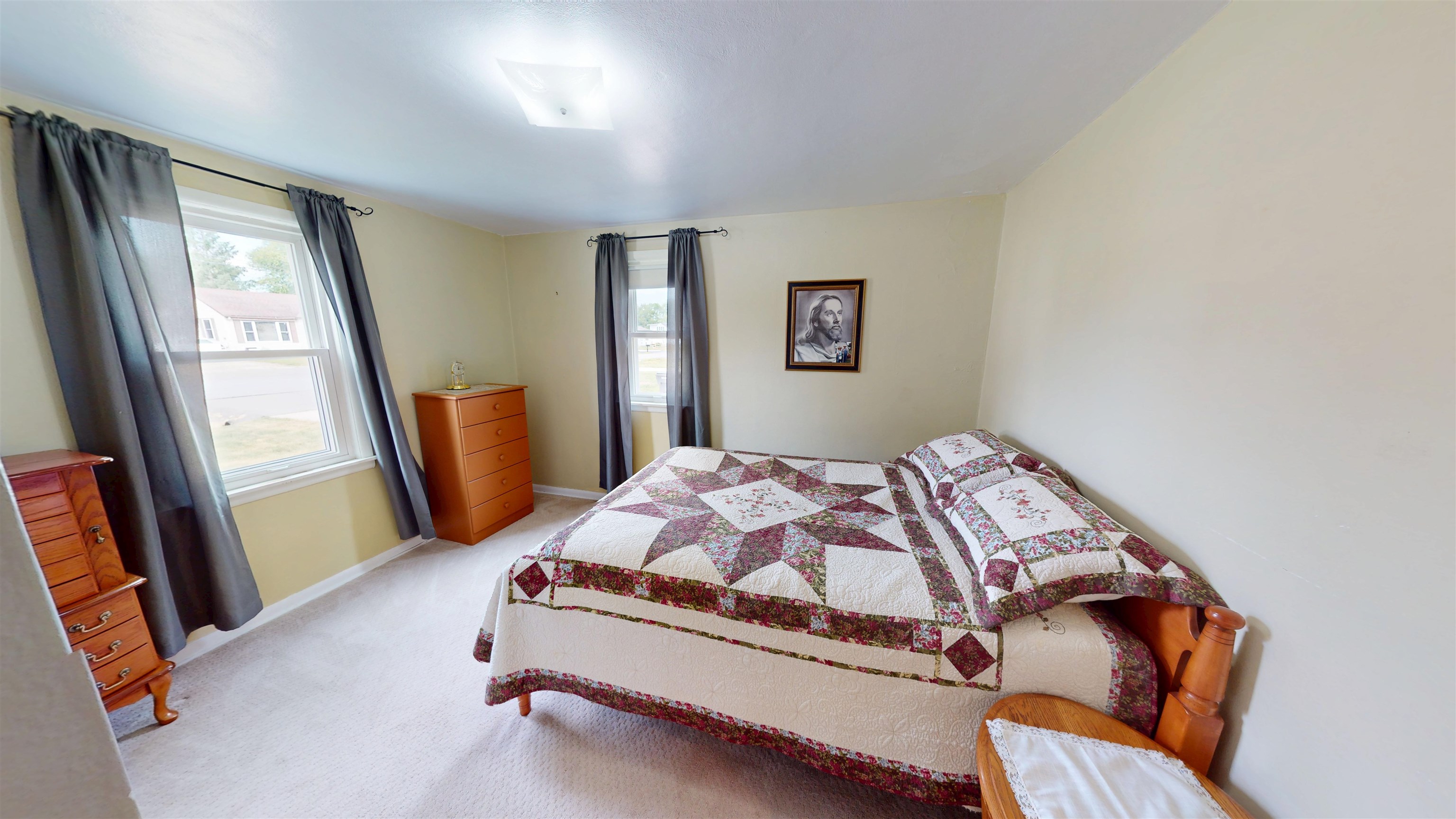 609 N ASH AVENUE, Marshfield, Wisconsin 54449, 3 Bedrooms Bedrooms, ,1 BathroomBathrooms,Residential,For Sale,609 N ASH AVENUE,22603786