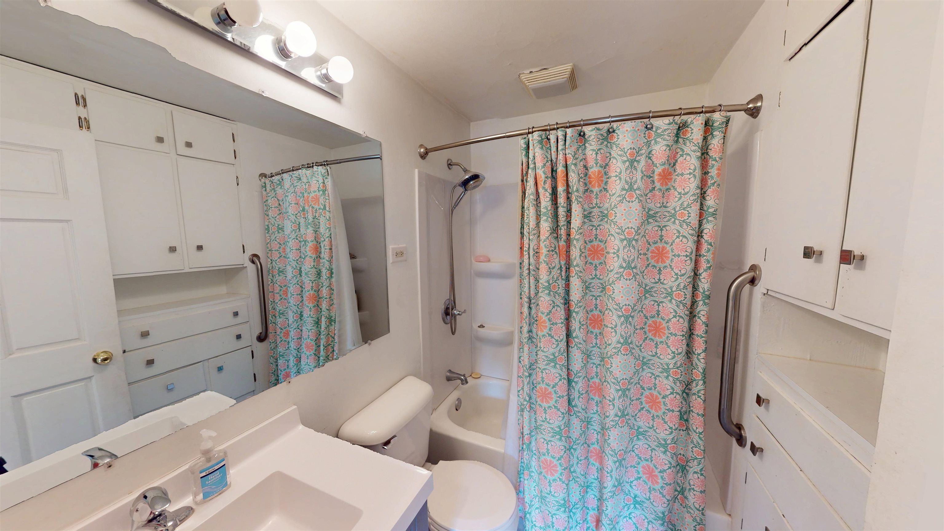 609 N ASH AVENUE, Marshfield, Wisconsin 54449, 3 Bedrooms Bedrooms, ,1 BathroomBathrooms,Residential,For Sale,609 N ASH AVENUE,22603786