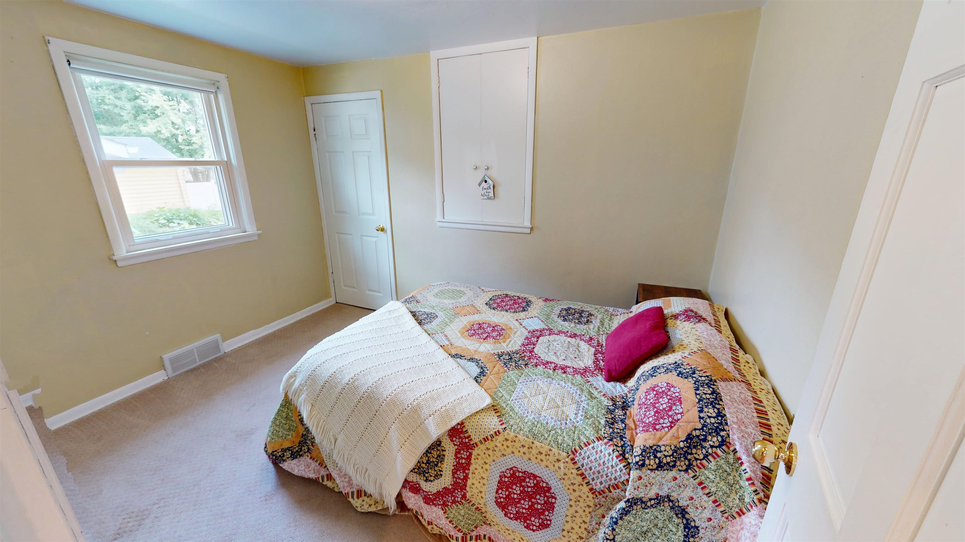 609 N ASH AVENUE, Marshfield, Wisconsin 54449, 3 Bedrooms Bedrooms, ,1 BathroomBathrooms,Residential,For Sale,609 N ASH AVENUE,22603786