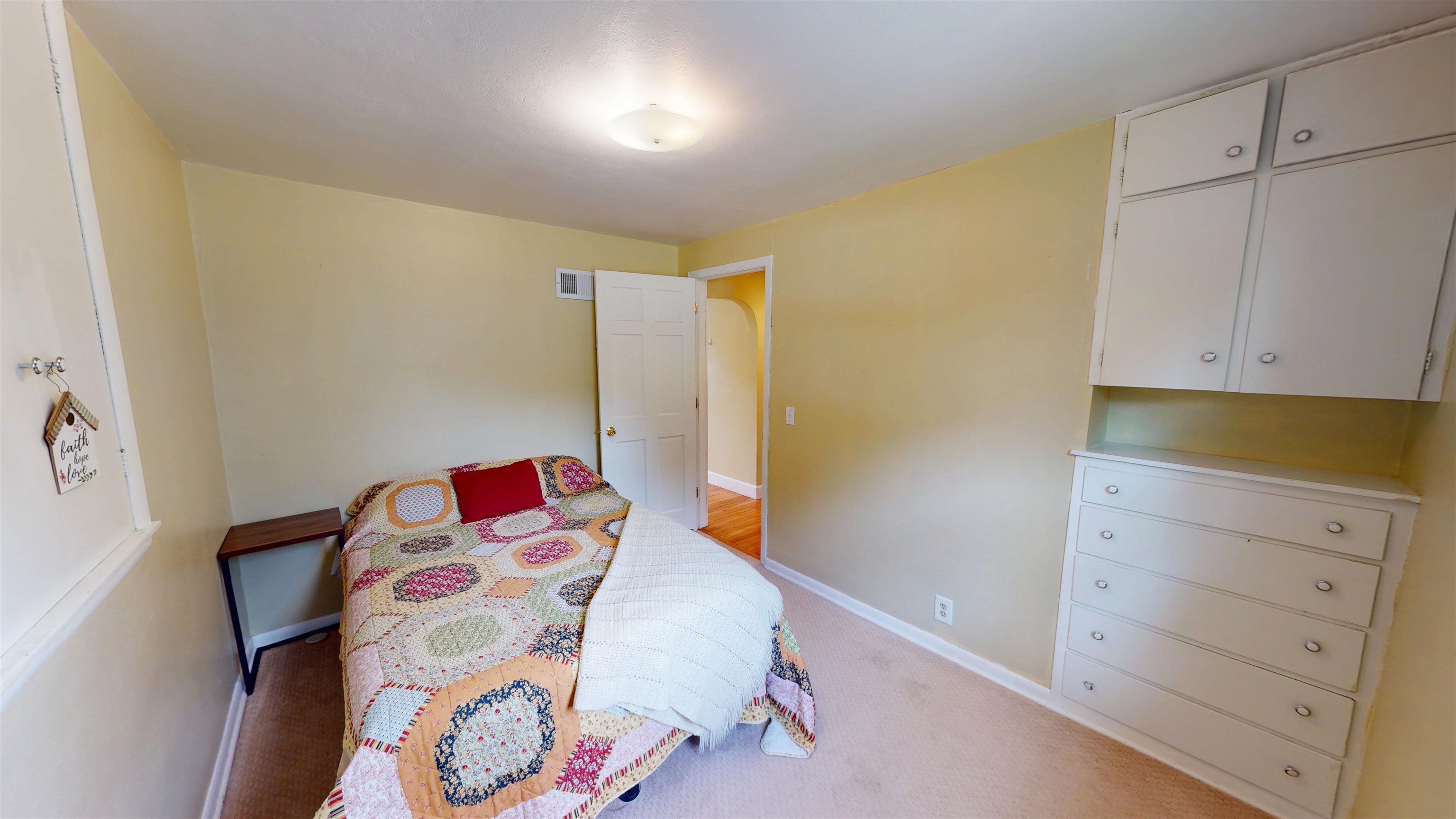 609 N ASH AVENUE, Marshfield, Wisconsin 54449, 3 Bedrooms Bedrooms, ,1 BathroomBathrooms,Residential,For Sale,609 N ASH AVENUE,22603786