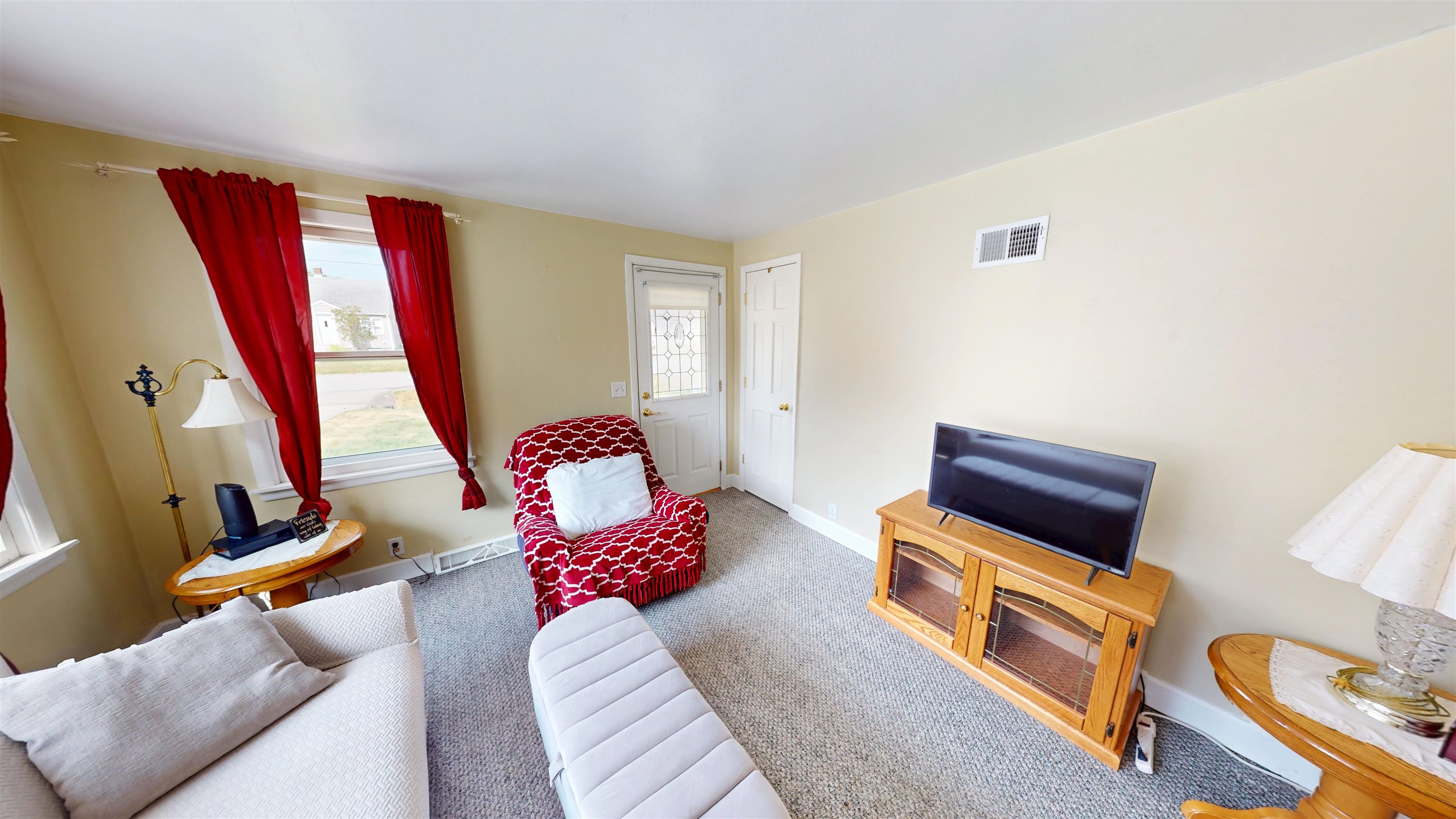 609 N ASH AVENUE, Marshfield, Wisconsin 54449, 3 Bedrooms Bedrooms, ,1 BathroomBathrooms,Residential,For Sale,609 N ASH AVENUE,22603786